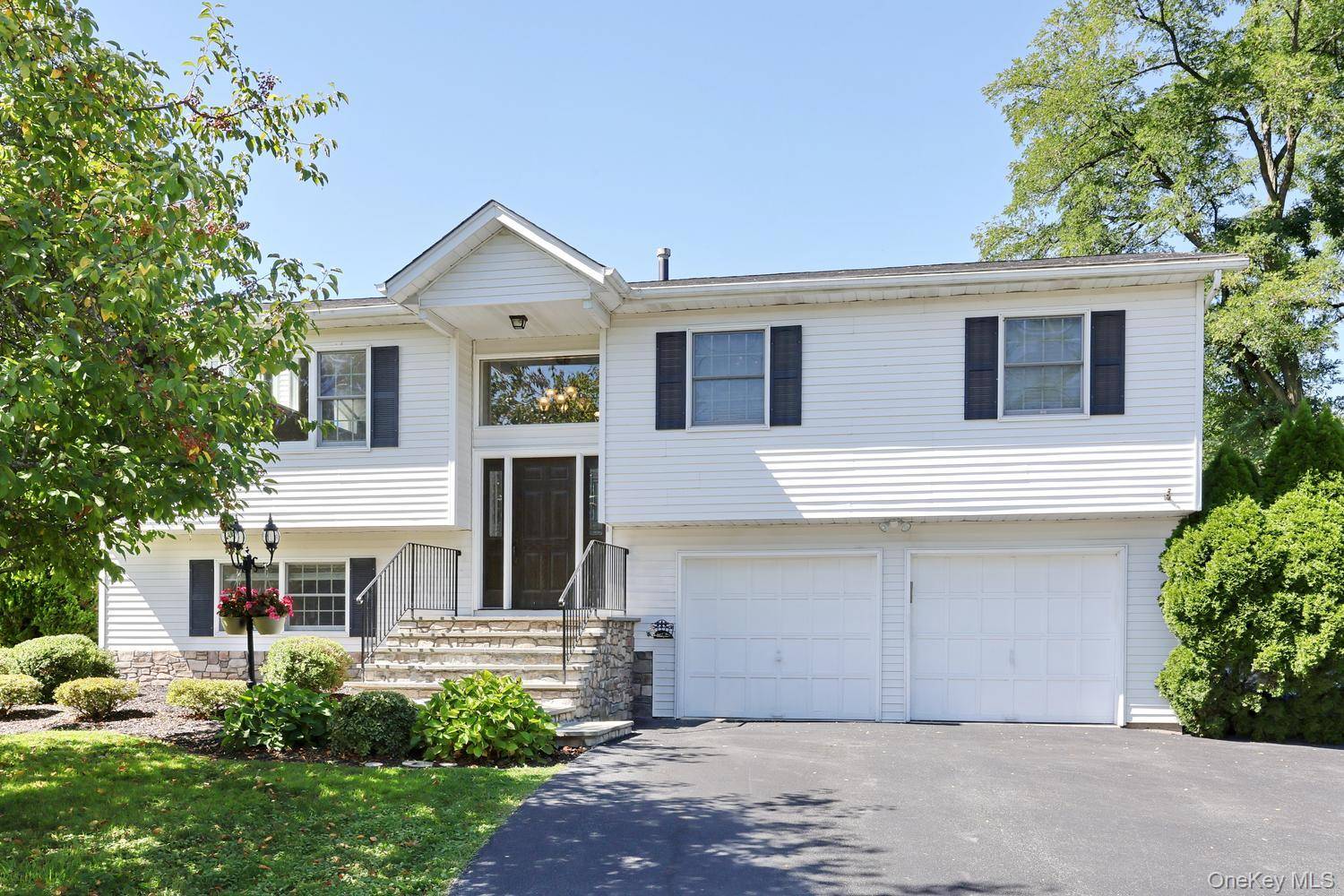 263 Old Haverstraw RD, Congers, NY 10920