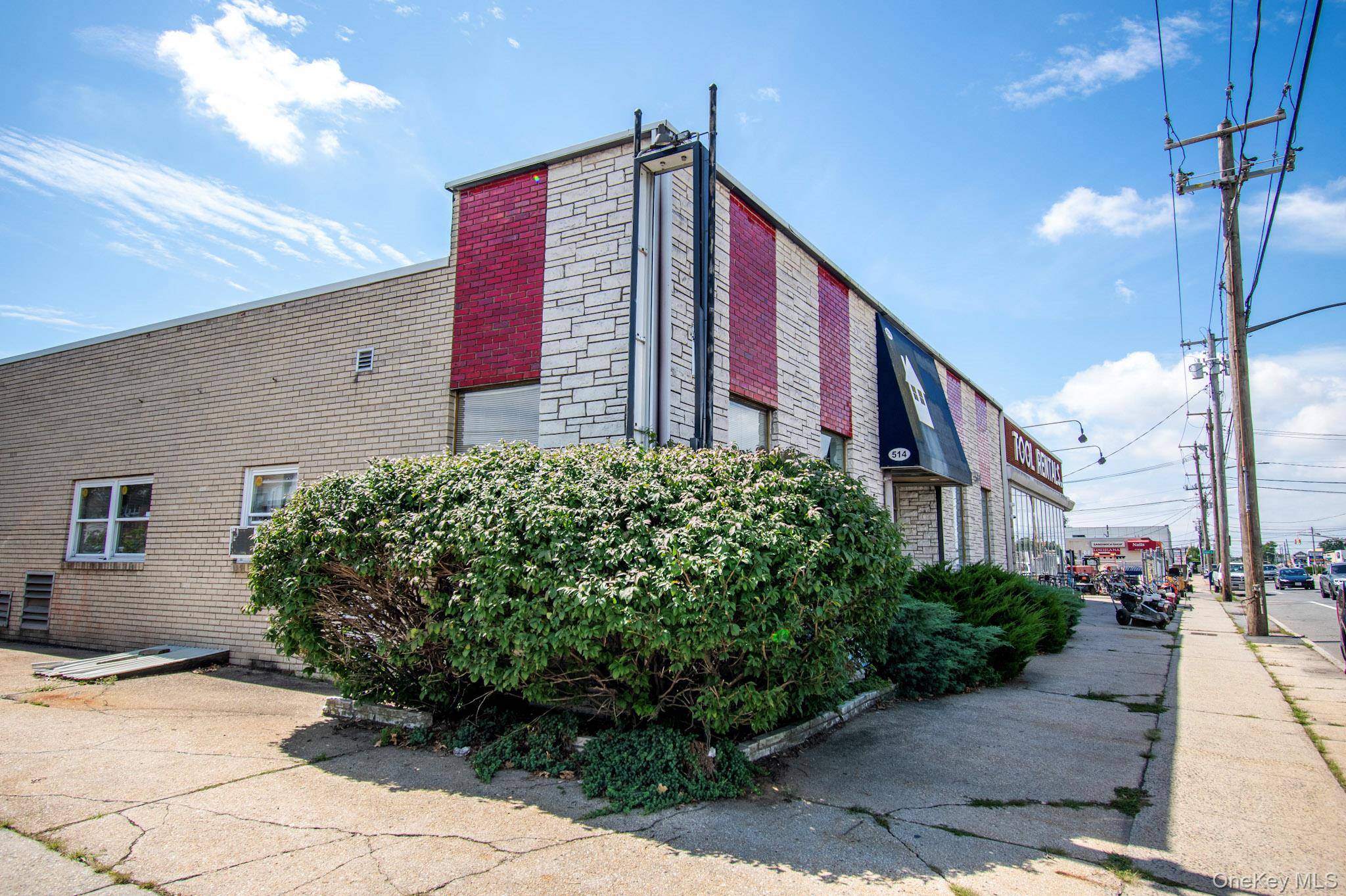 500 - 514 Merrick RD, Baldwin, NY 11510