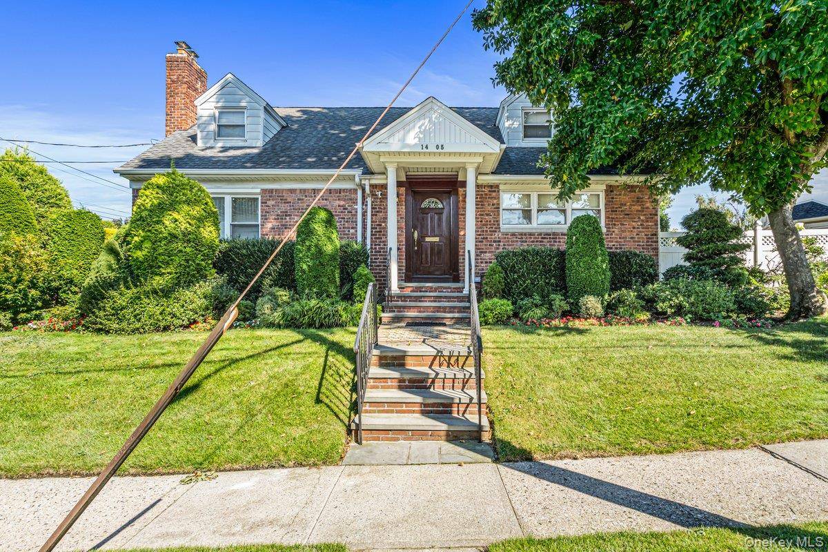 14-05 156th ST, Whitestone, NY 11357