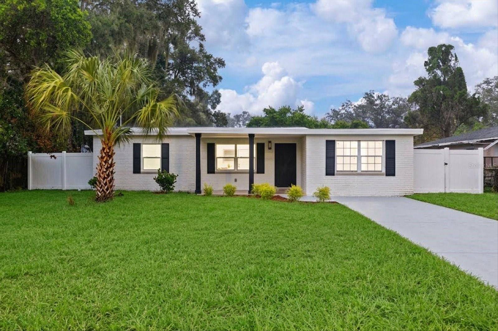 3012 E HANNA AVE, Tampa, FL 33610