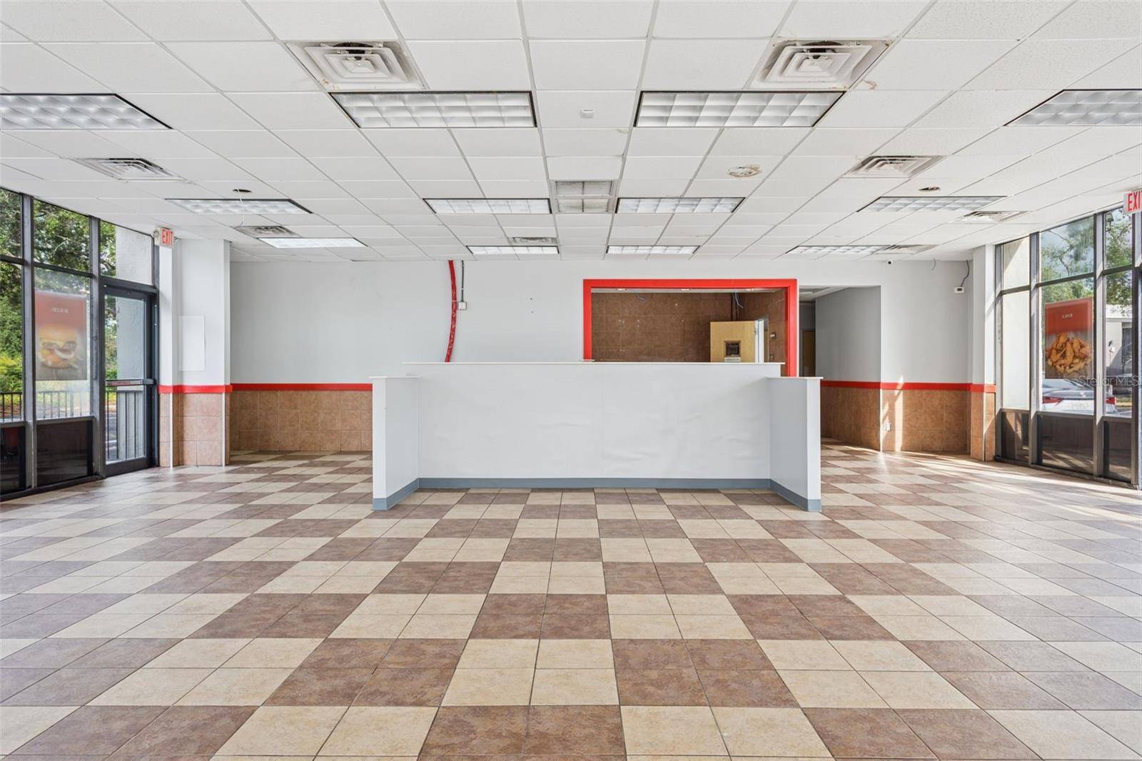 6620 E DR MARTIN LUTHER KING JR BLVD, Tampa, FL 33619