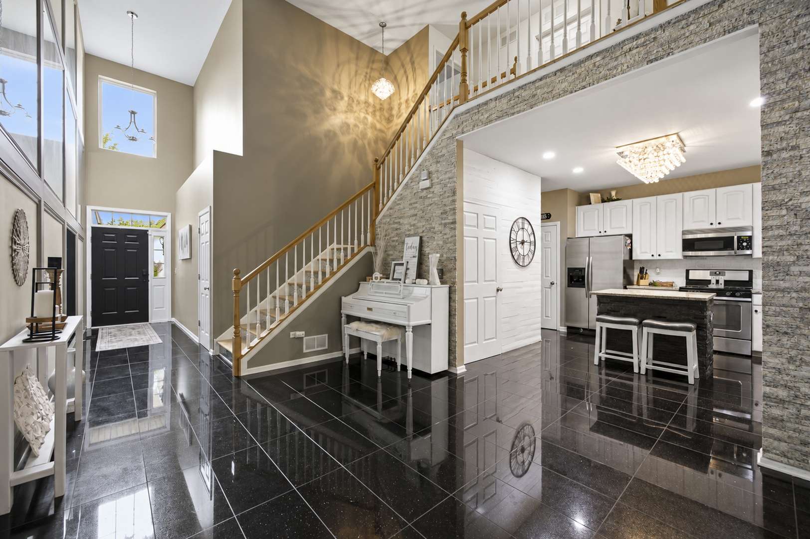 1212 Betsy Ross PL, Bolingbrook, IL 60490