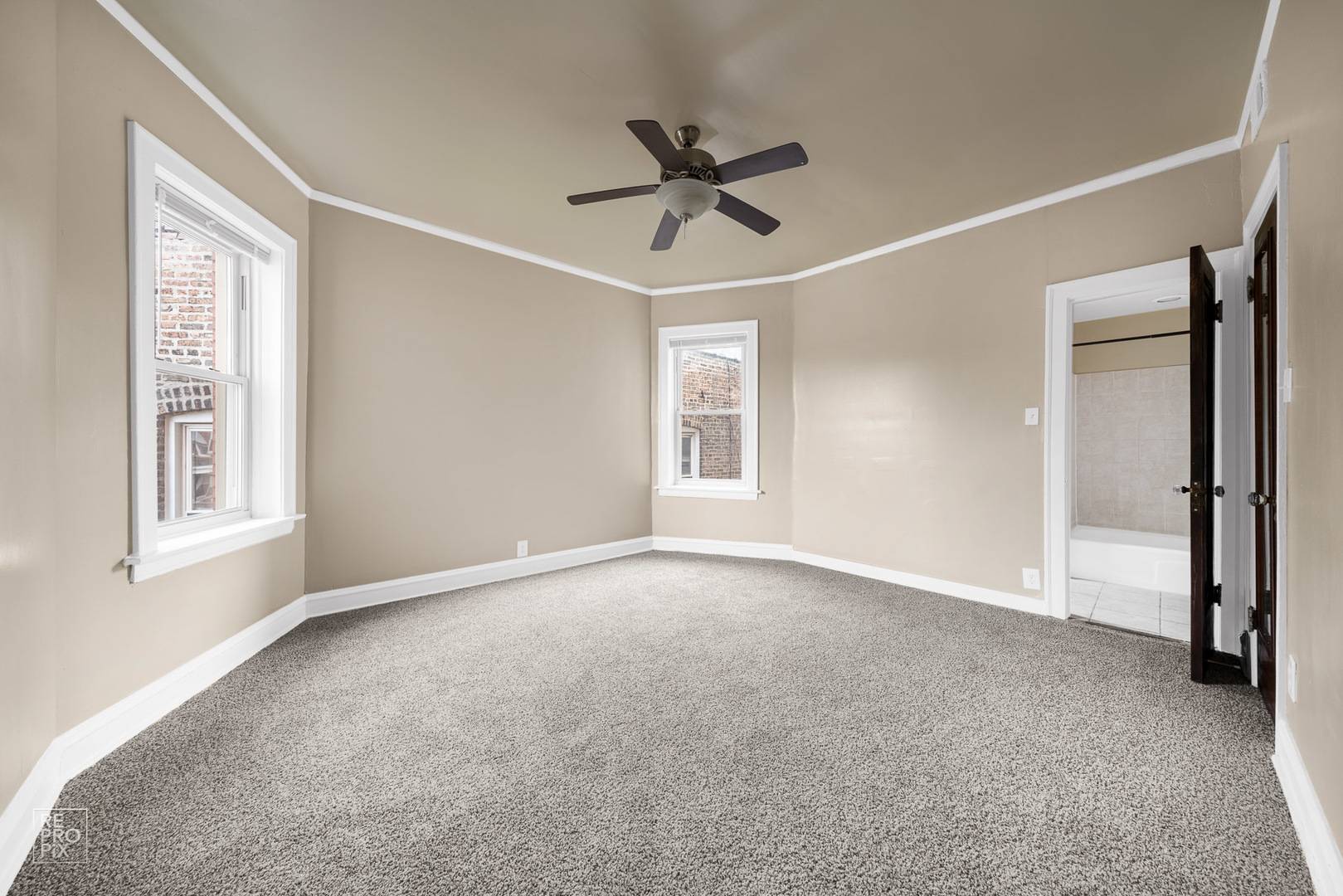 7751 S Saginaw AVE #3, Chicago, IL 60649