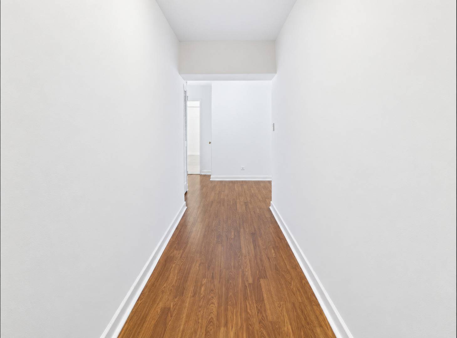 4970 N Marine DR #827, Chicago, IL 60640