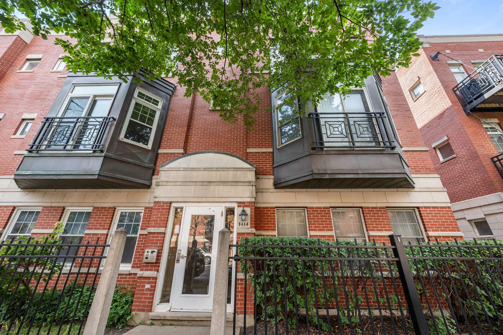 1414 S HALSTED ST #2B, Chicago, IL 60607