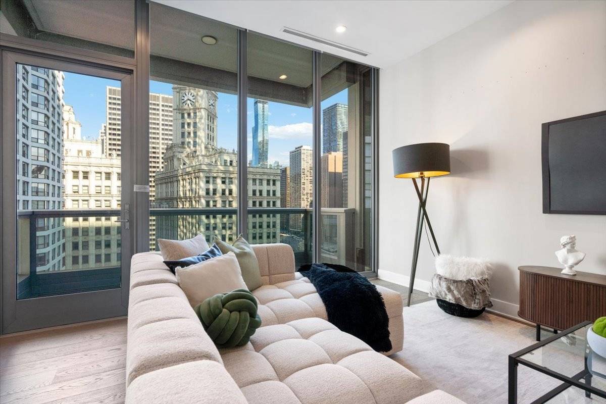 403 N Wabash ST #15B, Chicago, IL 60611