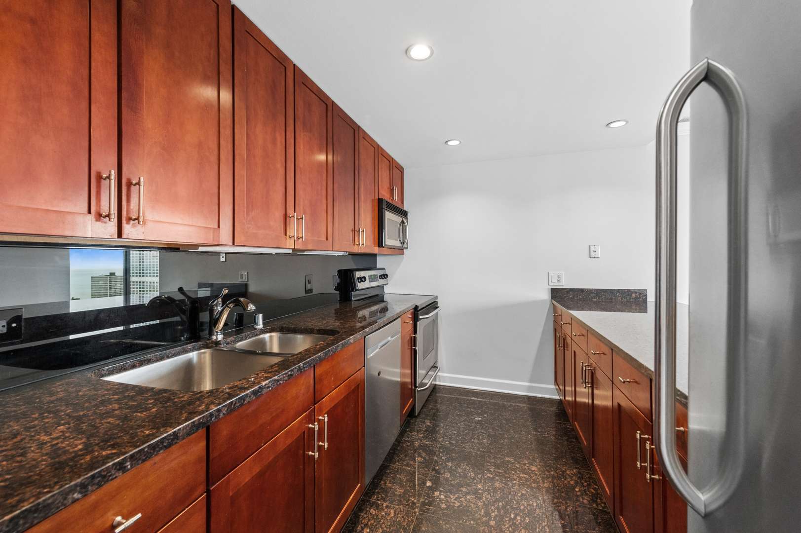 30 E Huron ST #5009, Chicago, IL 60611