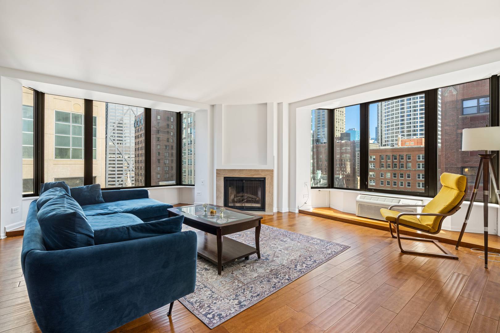 40 E Delaware PL #1502, Chicago, IL 60611