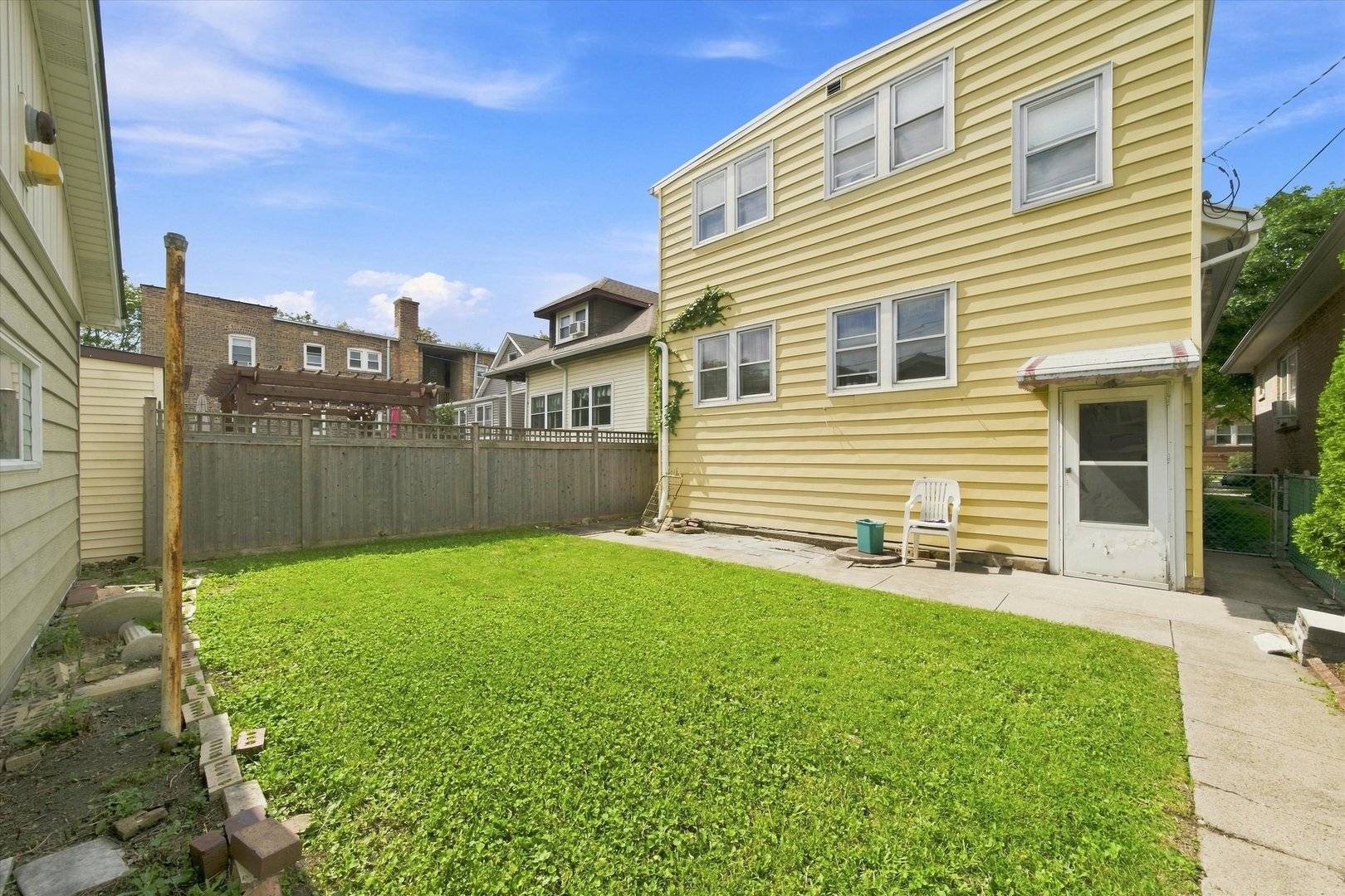Address not disclosed, Chicago, IL 60618