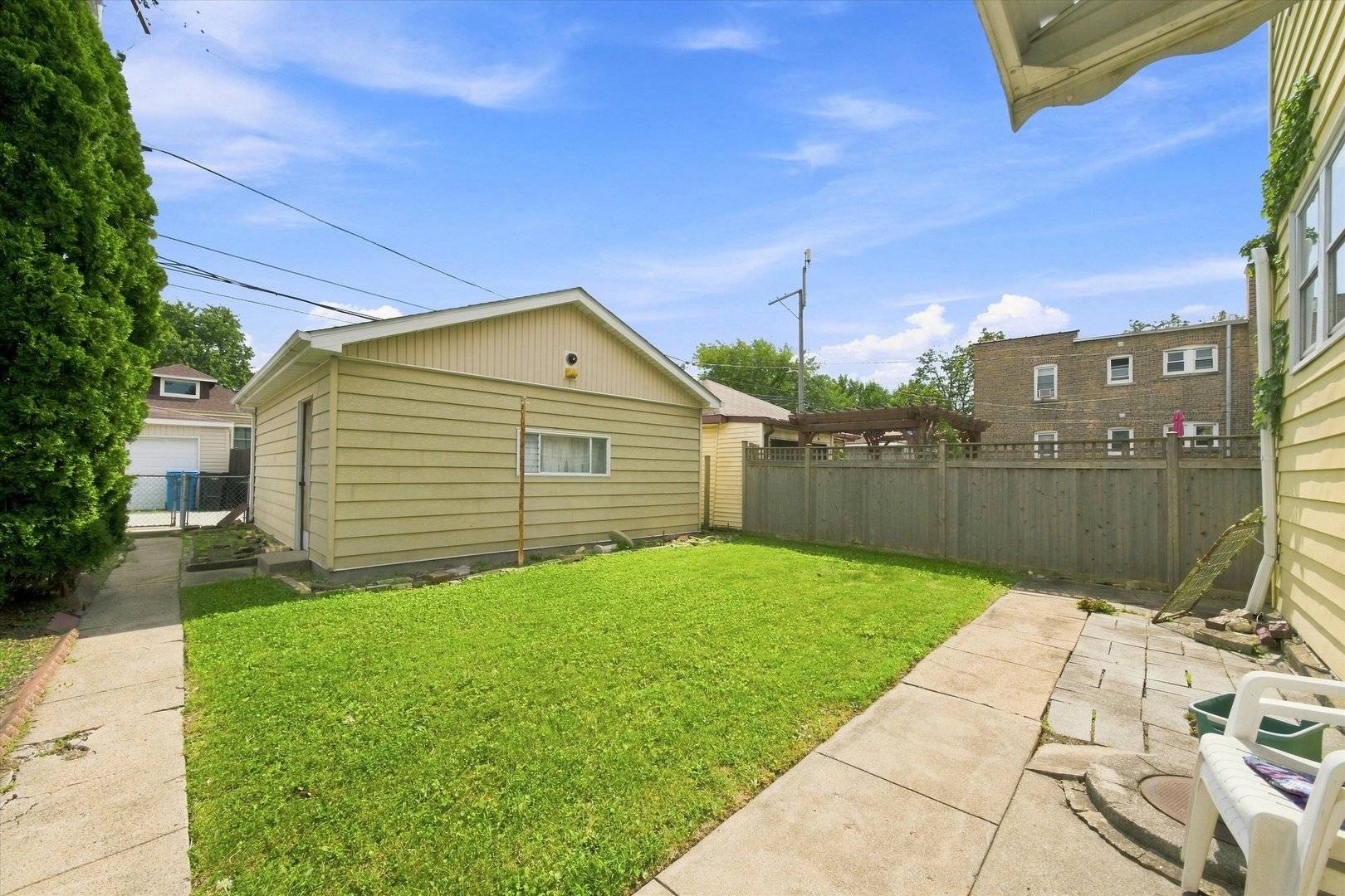 Address not disclosed, Chicago, IL 60618