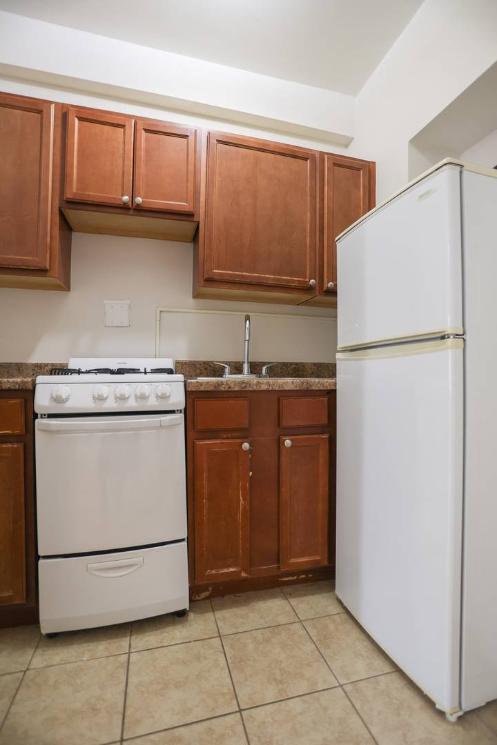 5419 S Harper AVE #108, Chicago, IL 60615