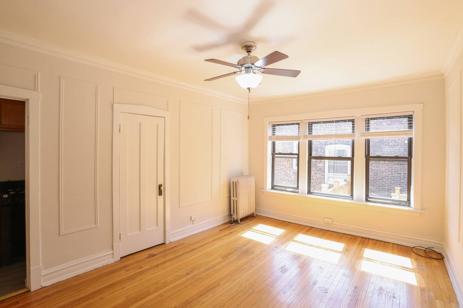 5419 S Harper AVE #311, Chicago, IL 60615