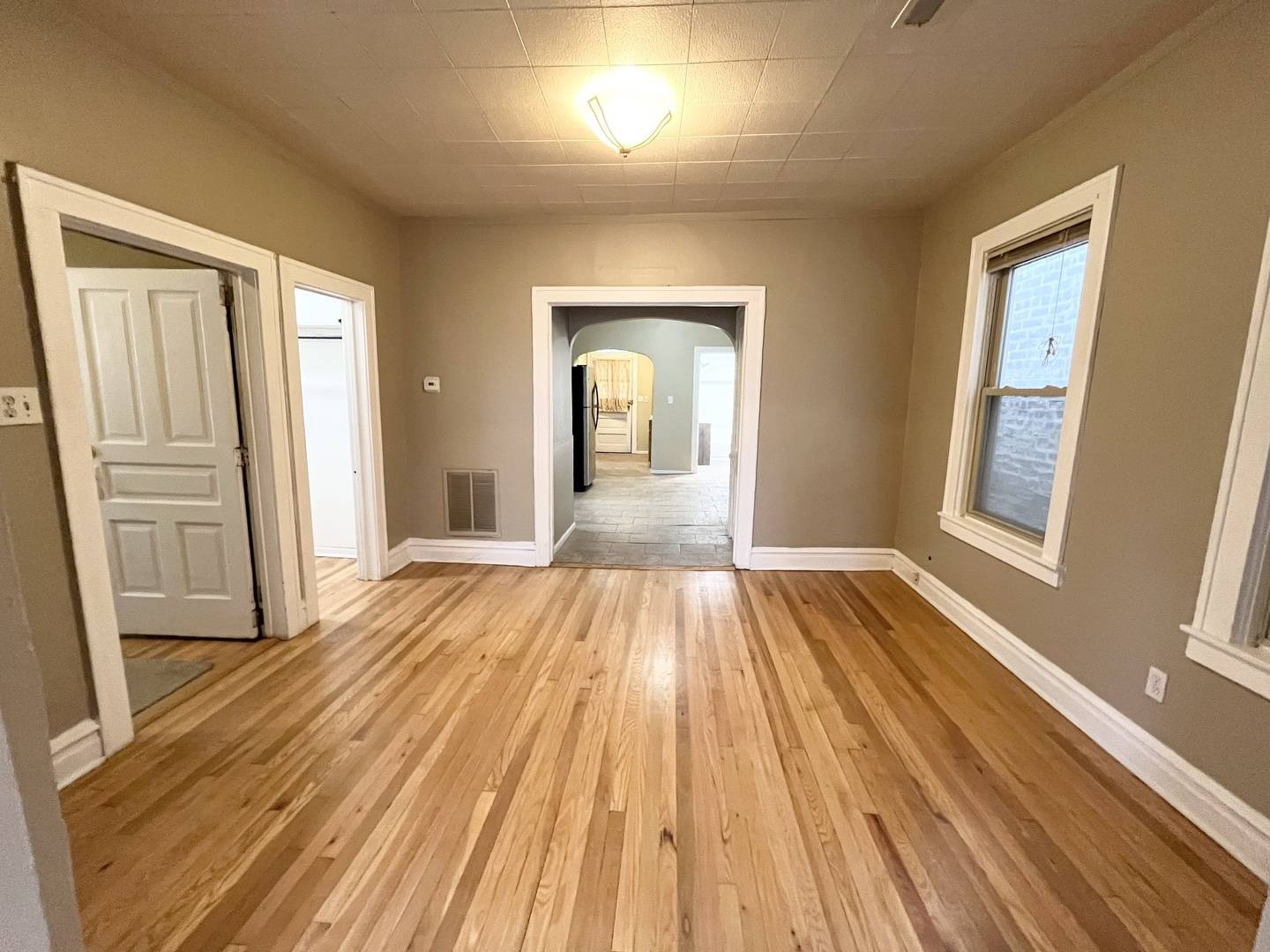 1525 N Artesian AVE #2, Chicago, IL 60622