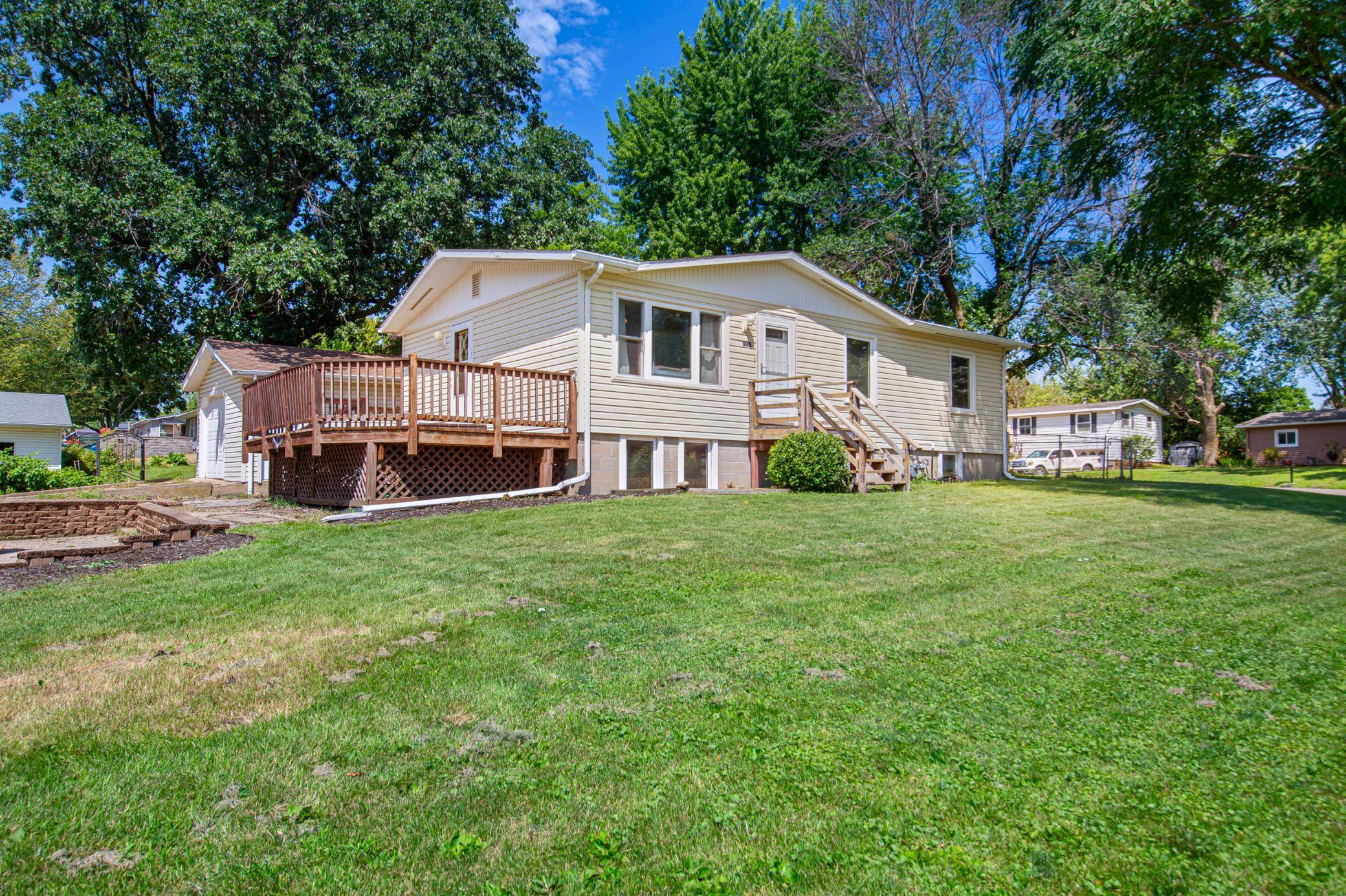 2234 3rd AVE NW, Owatonna, MN 55060