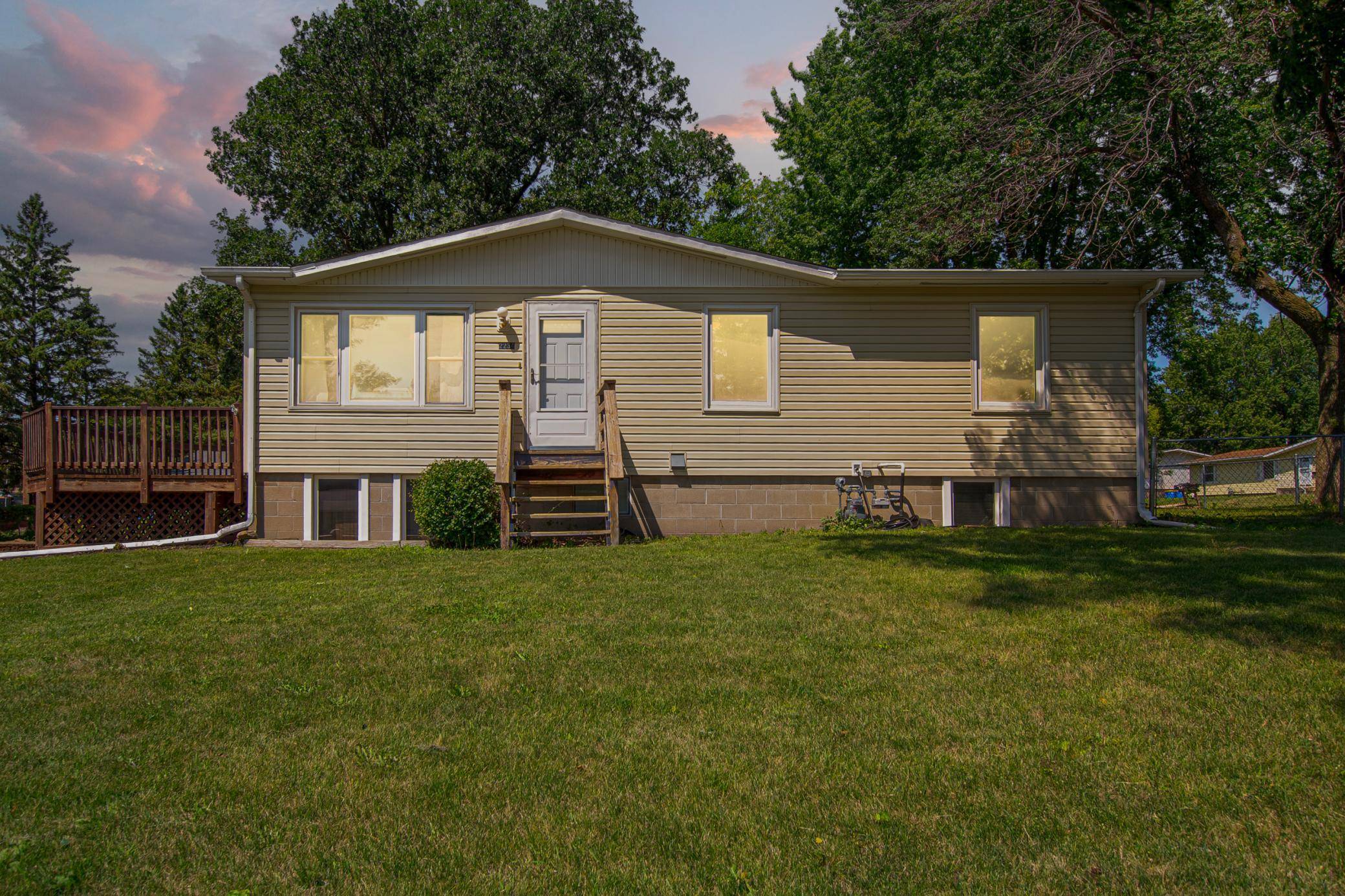 2234 3rd AVE NW, Owatonna, MN 55060