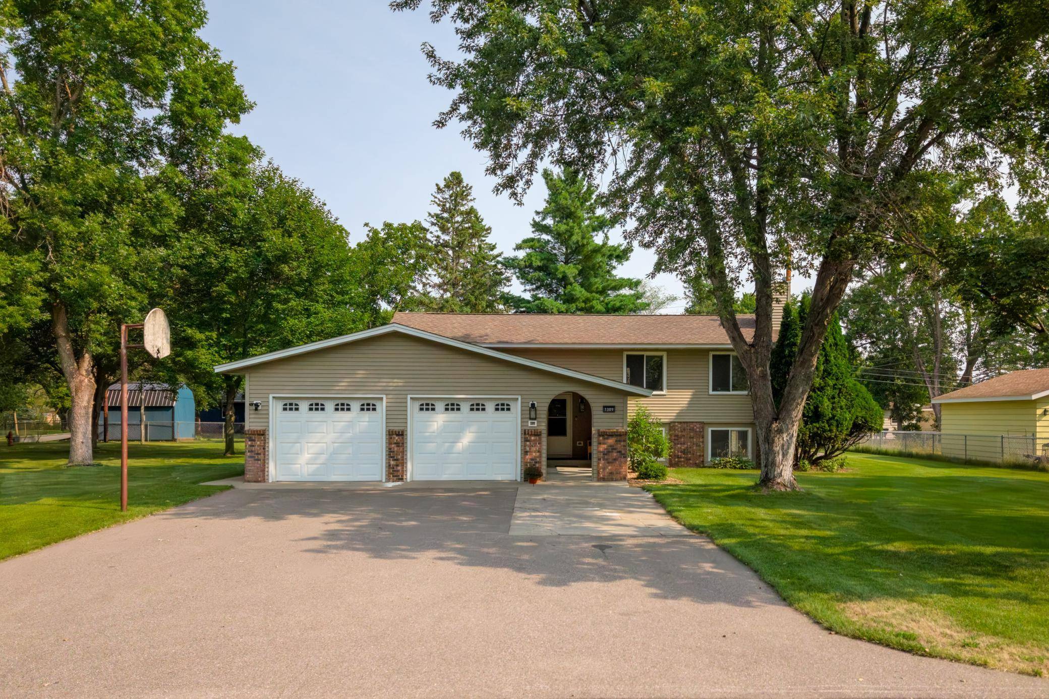 1309 19th ST S, Saint Cloud, MN 56301