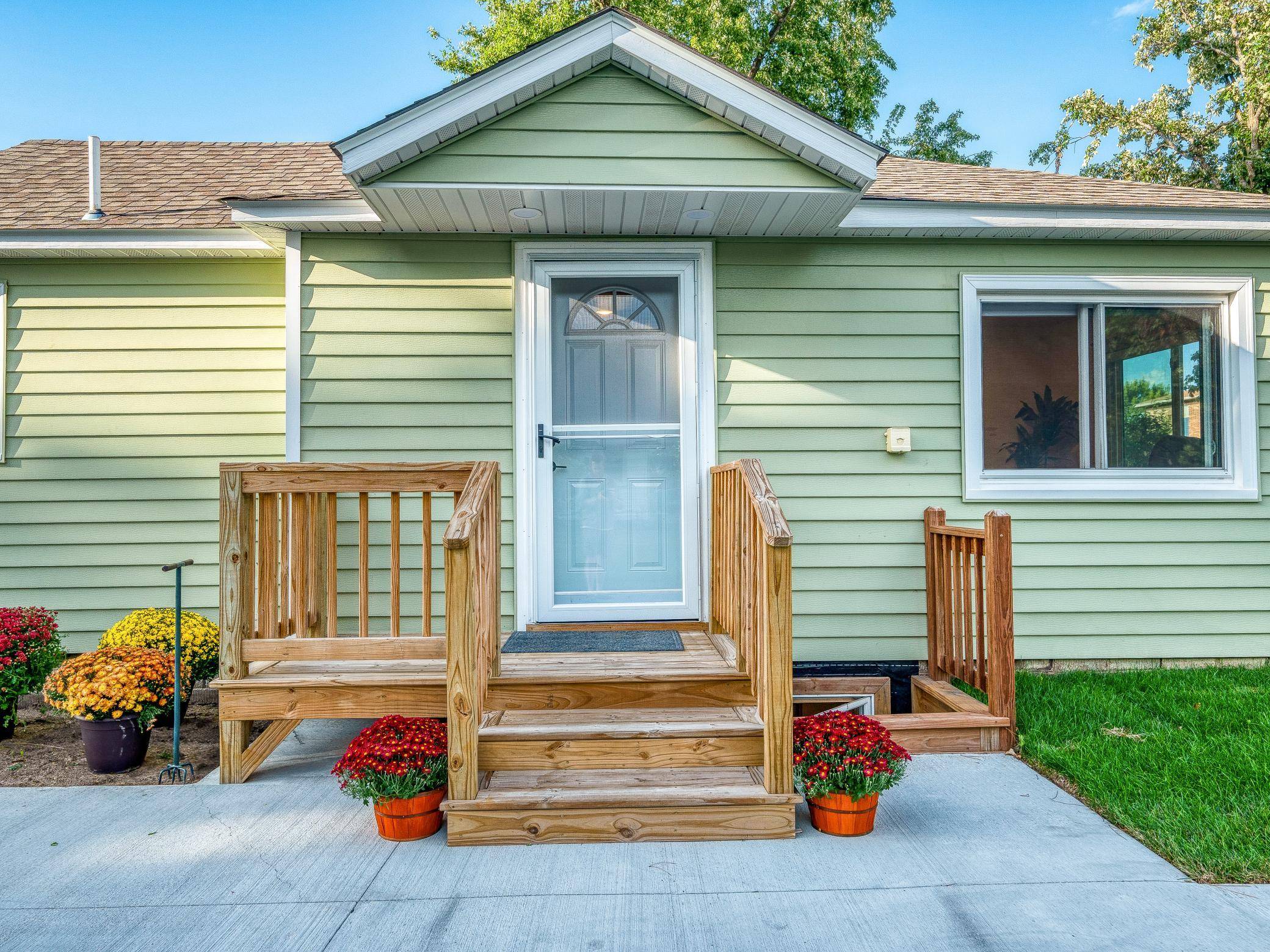 2011 Norton AVE NW, Bemidji, MN 56601