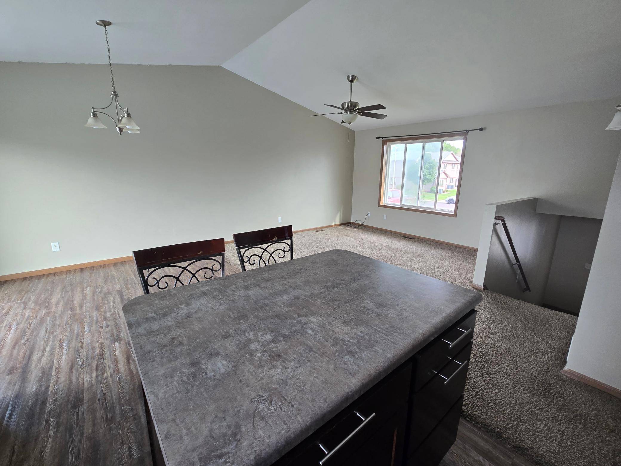 2227 Castlewood DR, Worthington, MN 56187