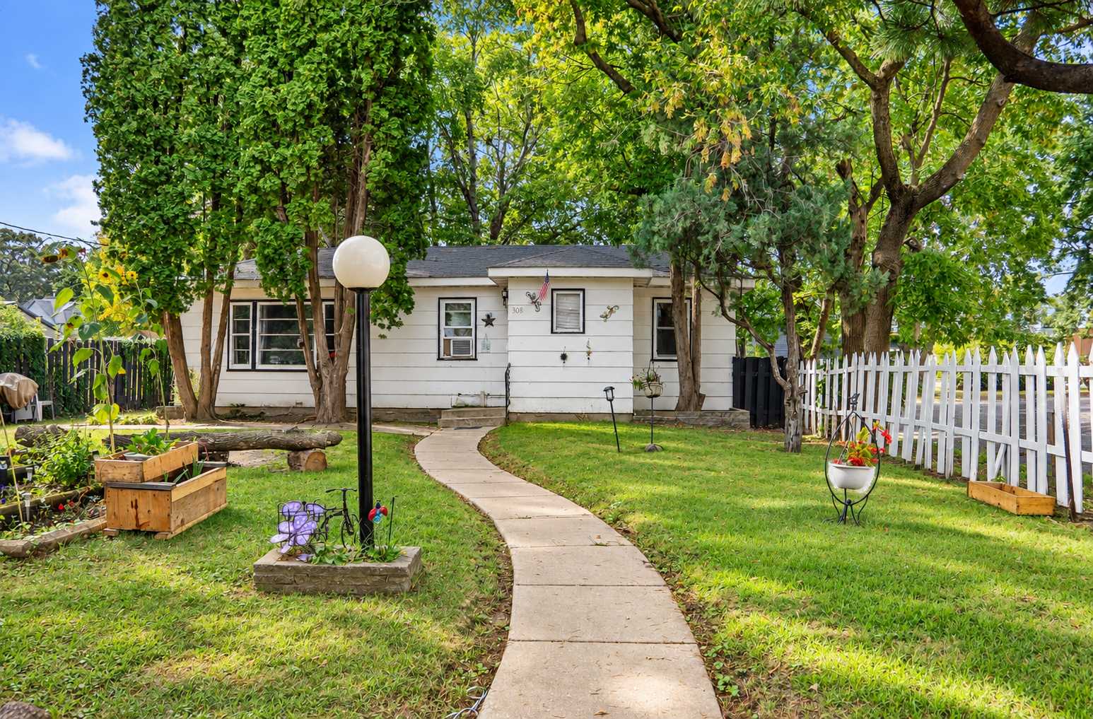 308 Roosevelt ST, Alexandria, MN 56308