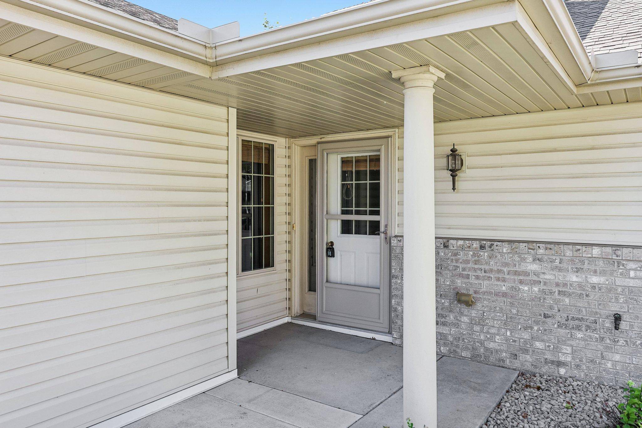 13677 Orchard LN, Rogers, MN 55374