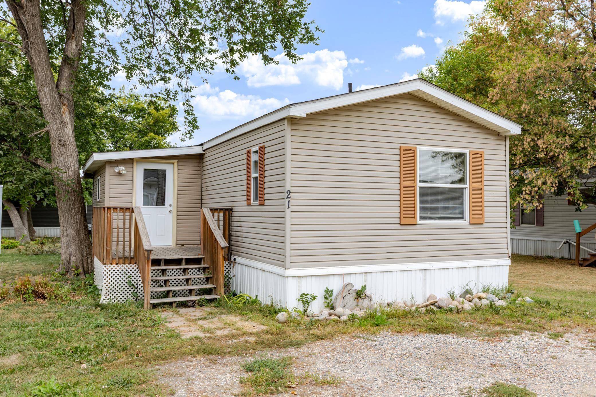 21 Horseshoe Bend, Horace, ND 58047