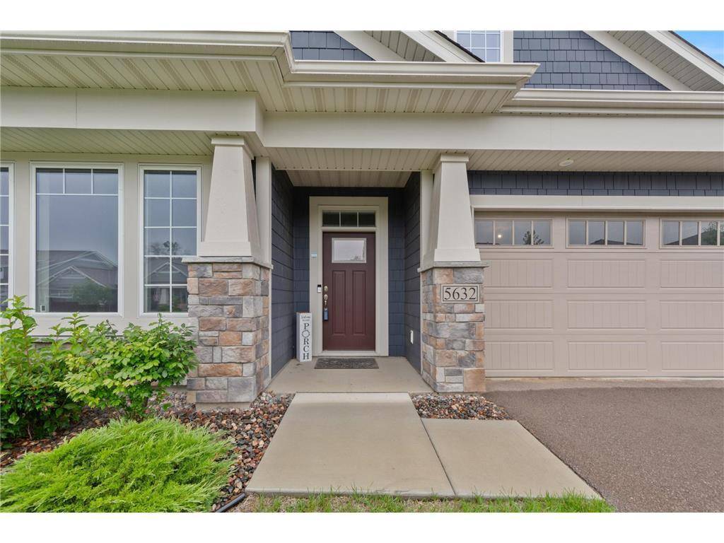 5632 Jarett CT NE, Prior Lake, MN 55372