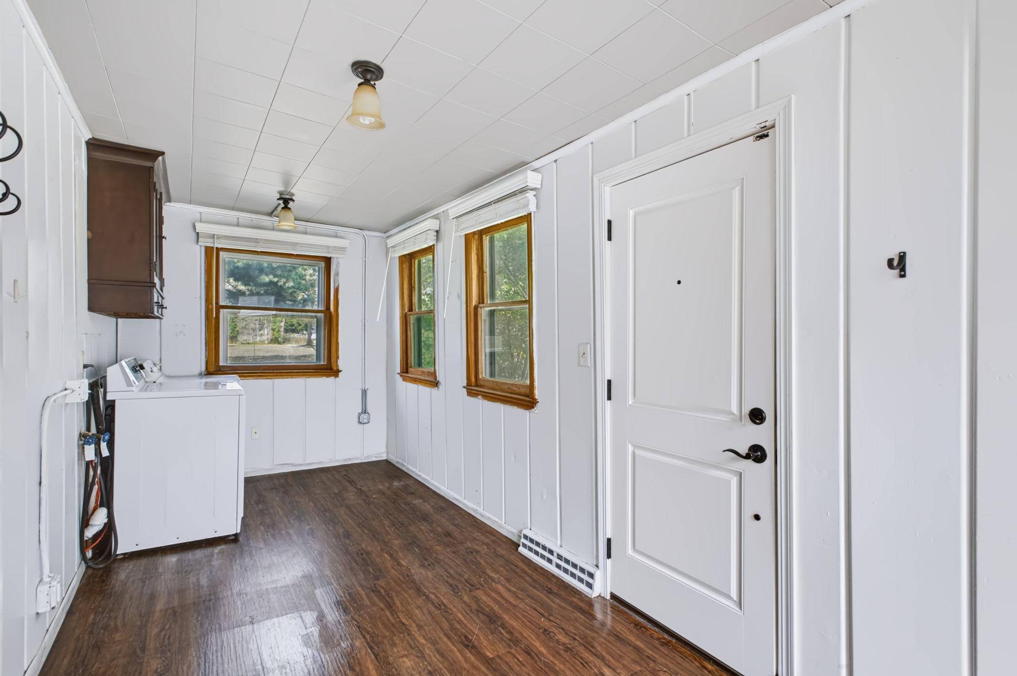 319 N Pearl ST, River Falls, WI 54022
