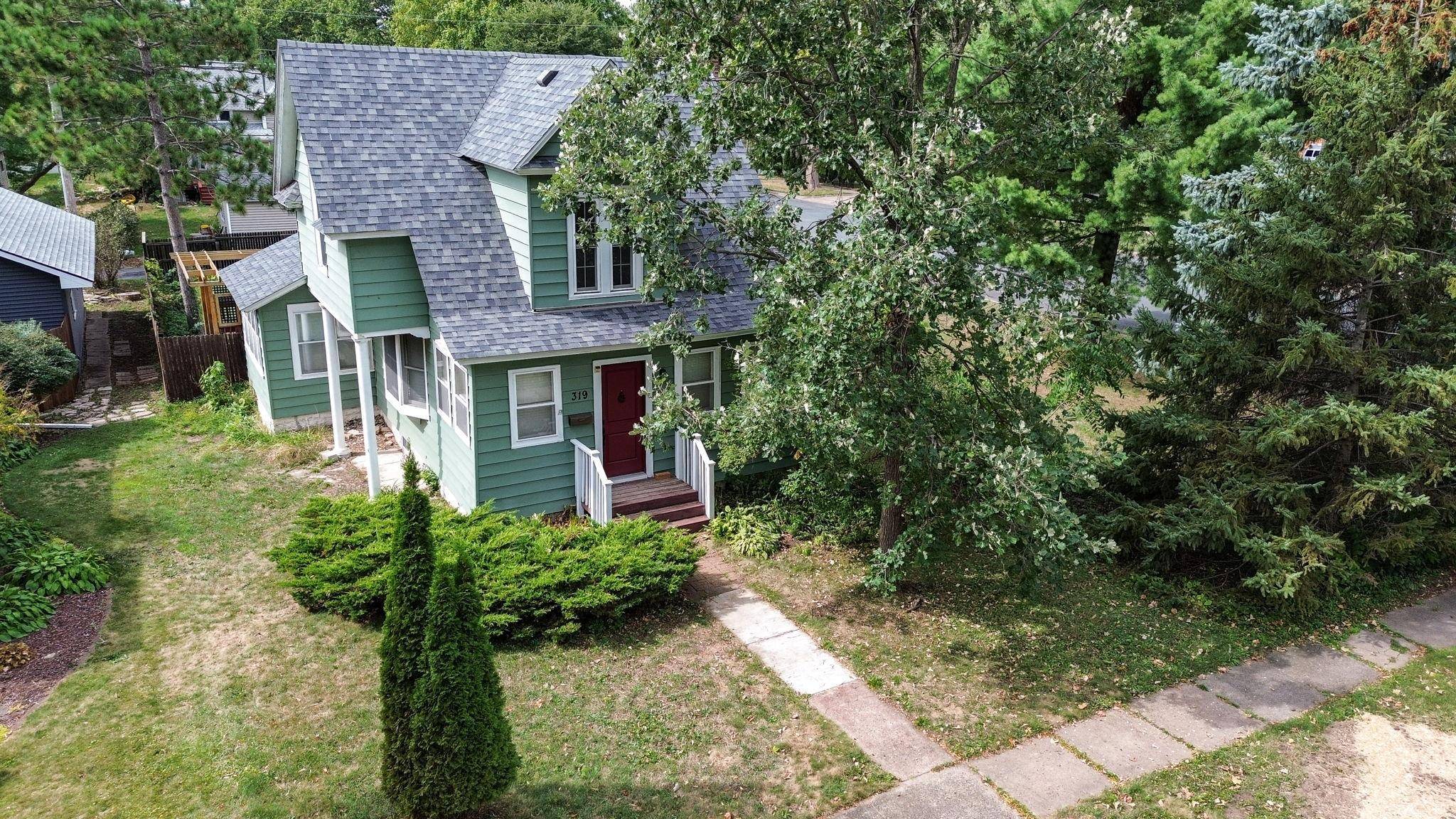 319 N Pearl ST, River Falls, WI 54022