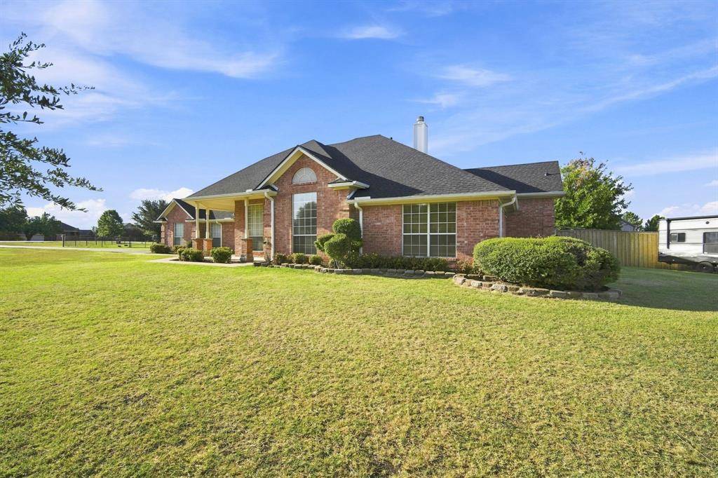 10625 Richard Circle, Forney, TX 75126