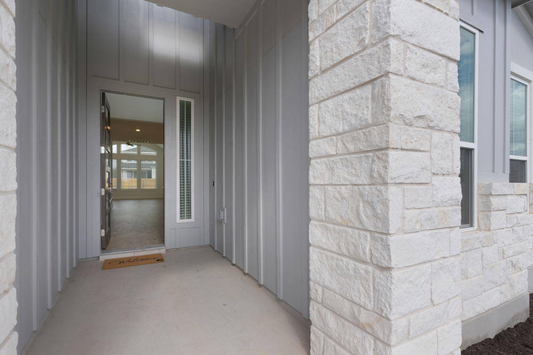 304 Borrego BND, Liberty Hill, TX 78642