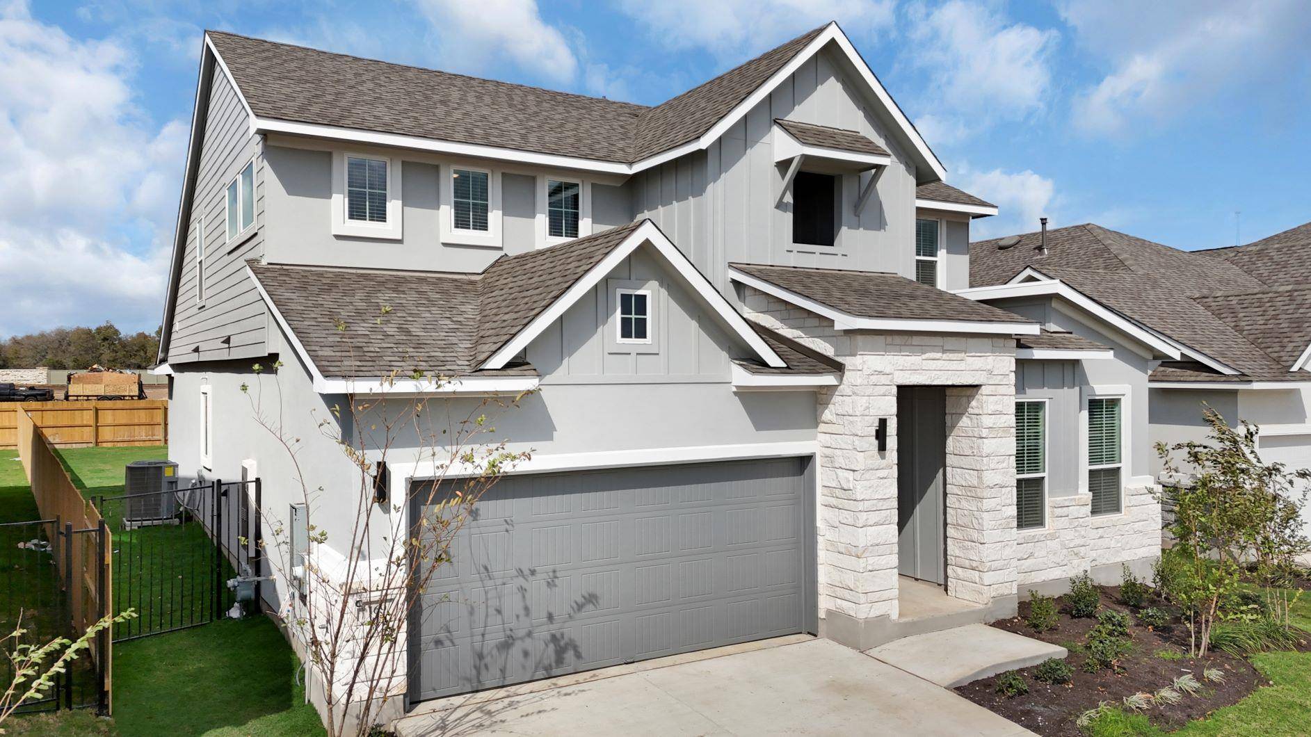 304 Borrego BND, Liberty Hill, TX 78642