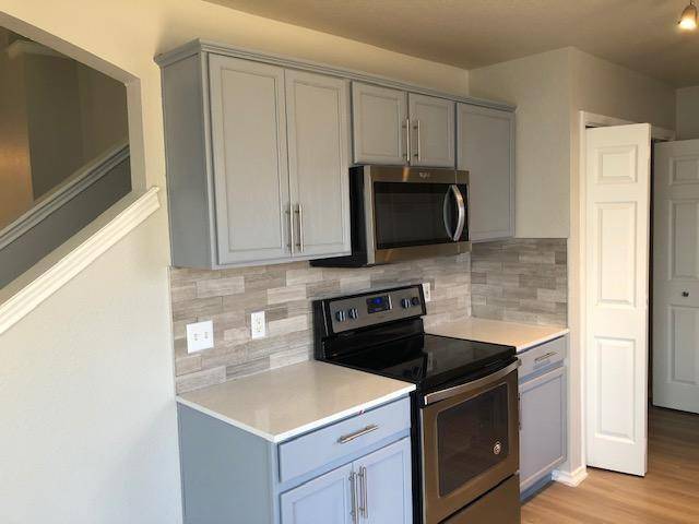 9217 Rowlands Sayle RD, Austin, TX 78744