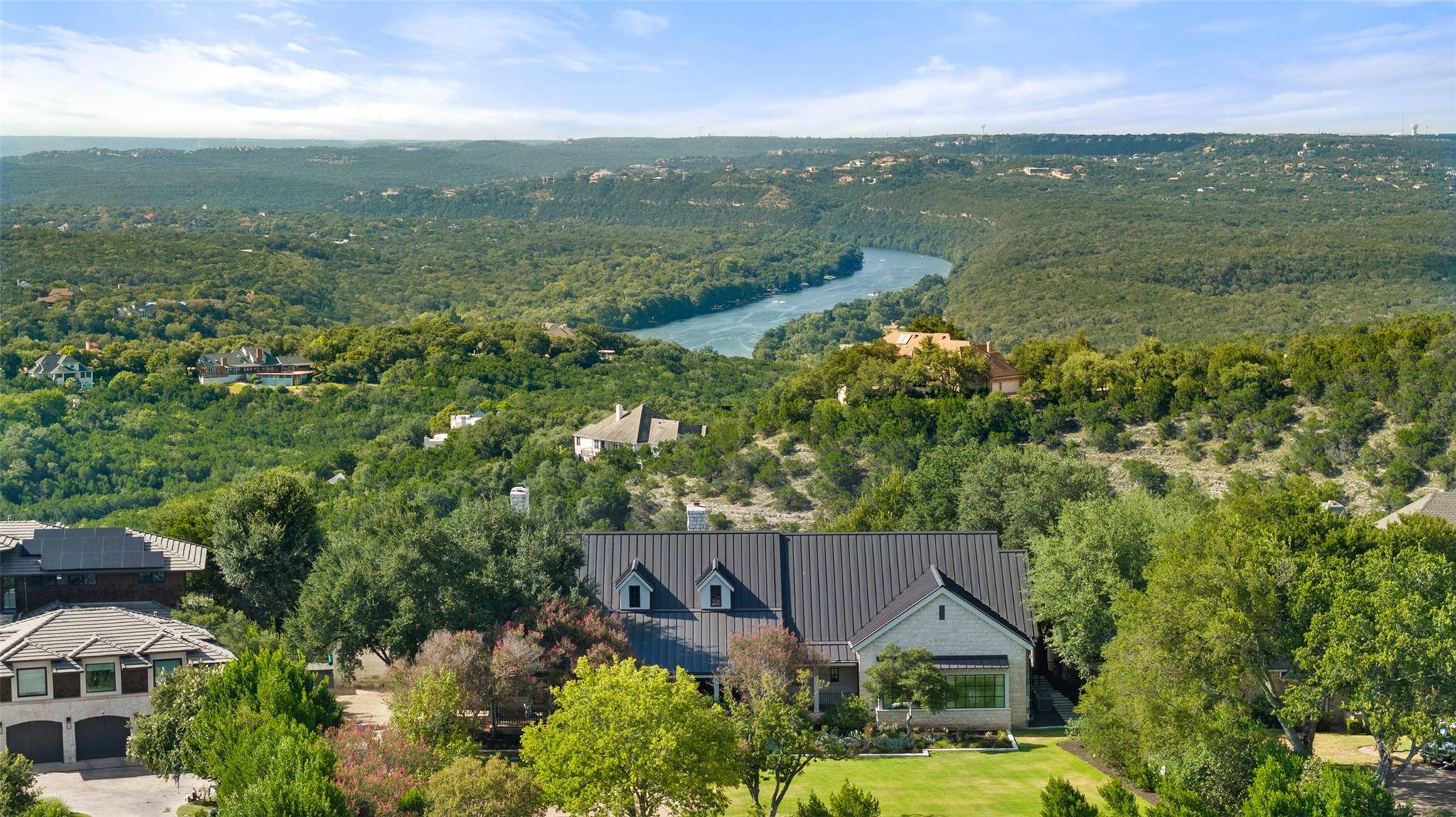24 Cousteau LN, Austin, TX 78746
