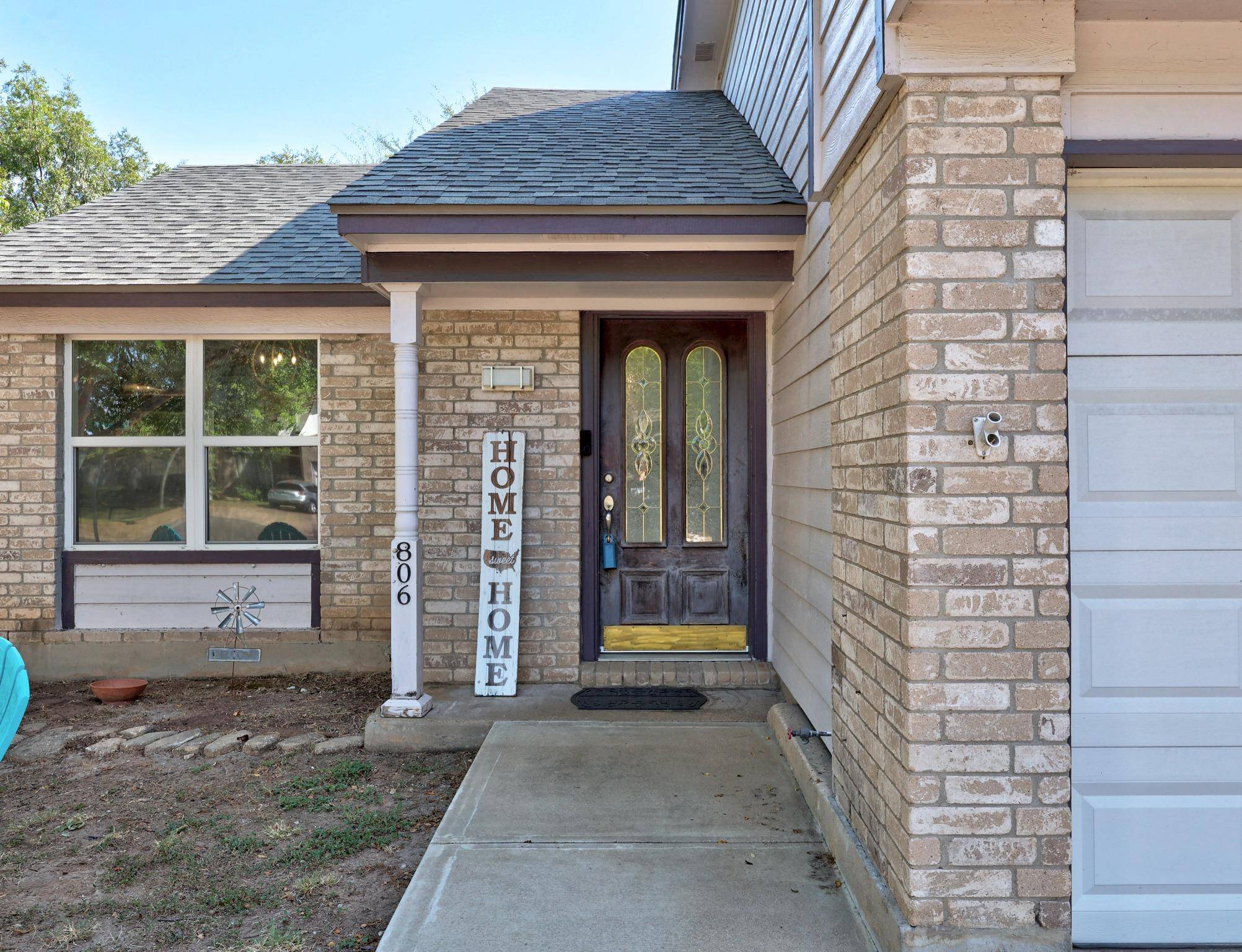 806 Brook BND, Cedar Park, TX 78613