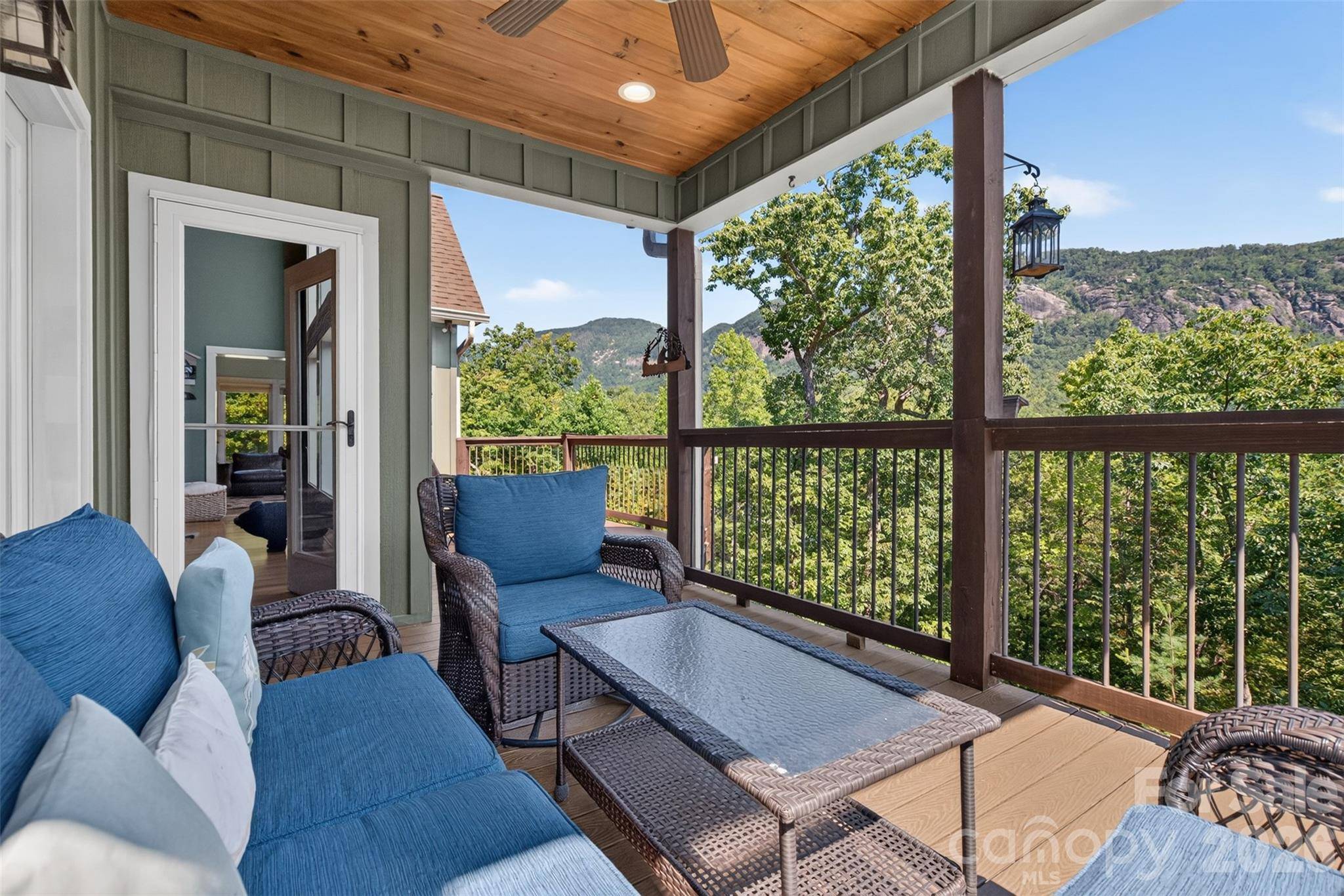 343 Garden LN, Lake Lure, NC 28746