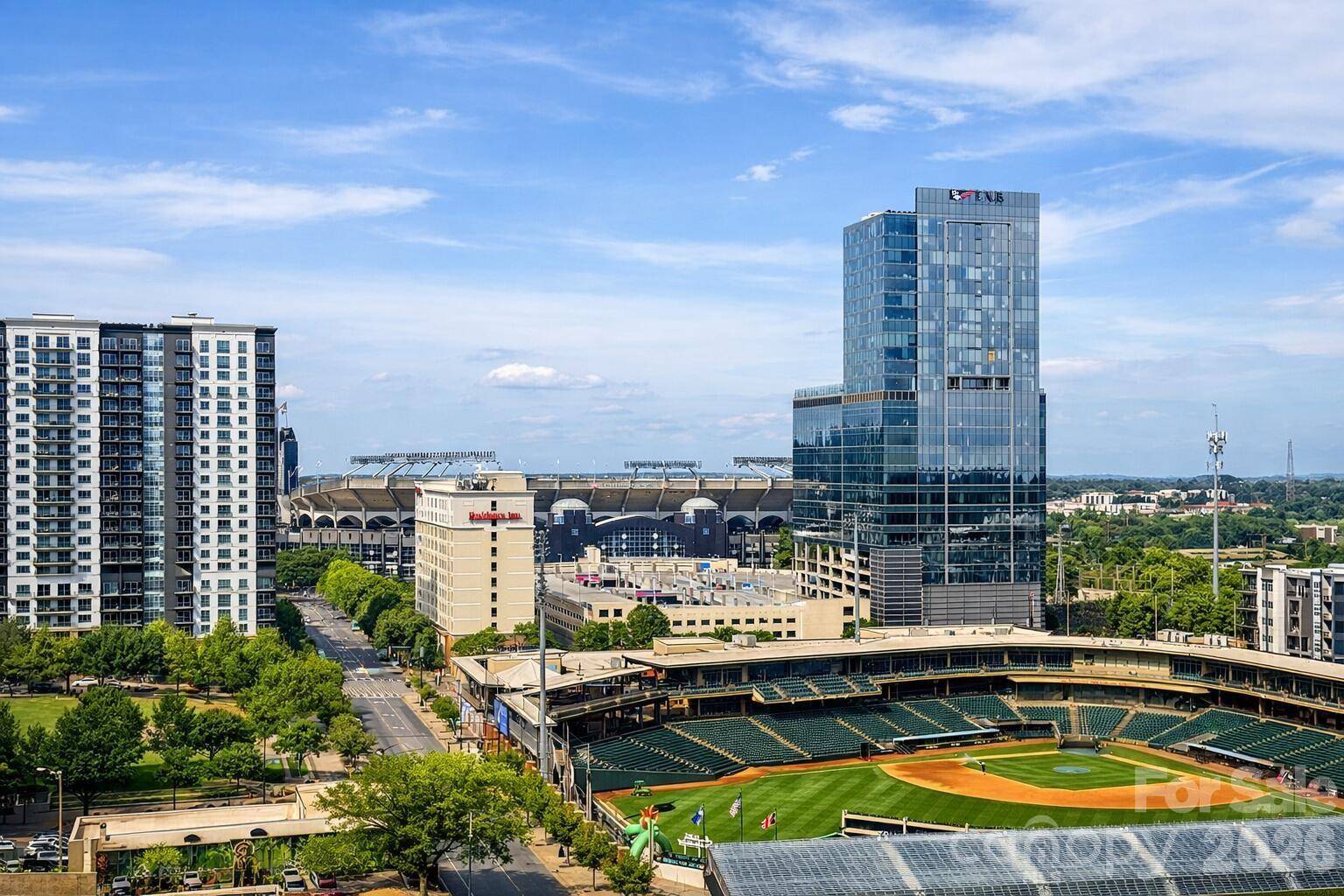 333 W Trade ST #907, Charlotte, NC 28202