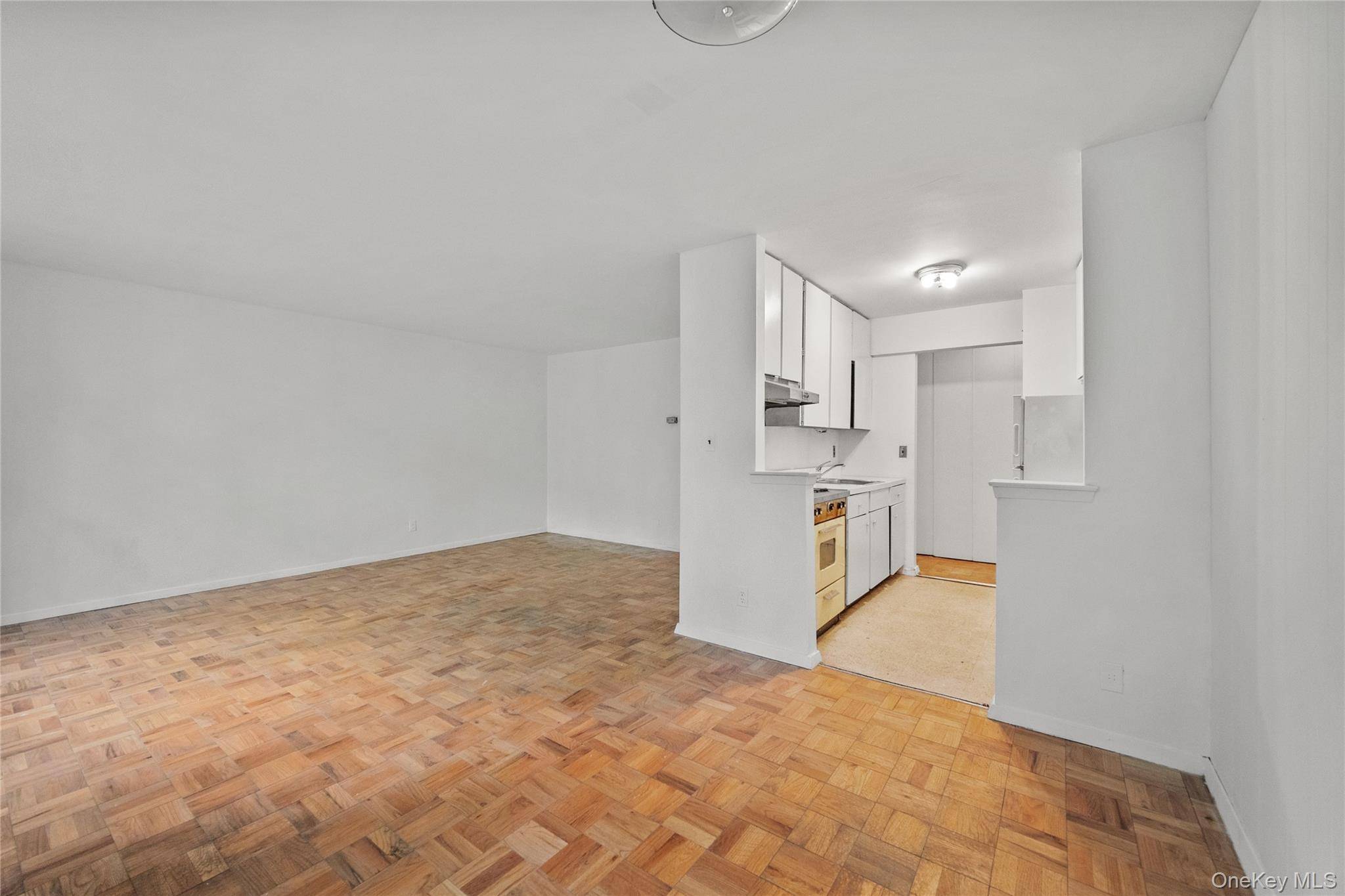 119 E Hartsdale AVE #2L, Hartsdale, NY 10530