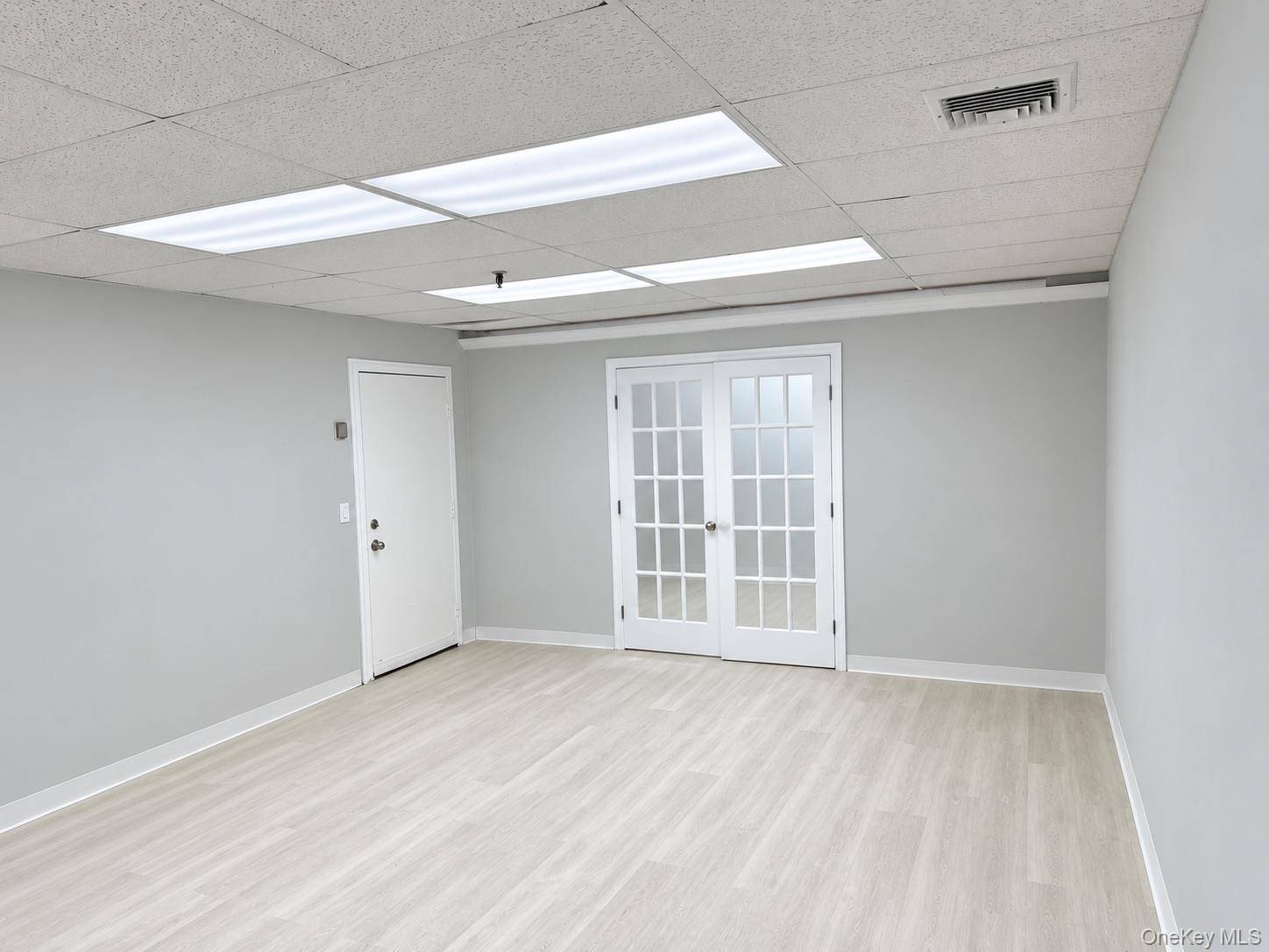 91 Broadway #Suite 3 (only), Huntington, NY 11740