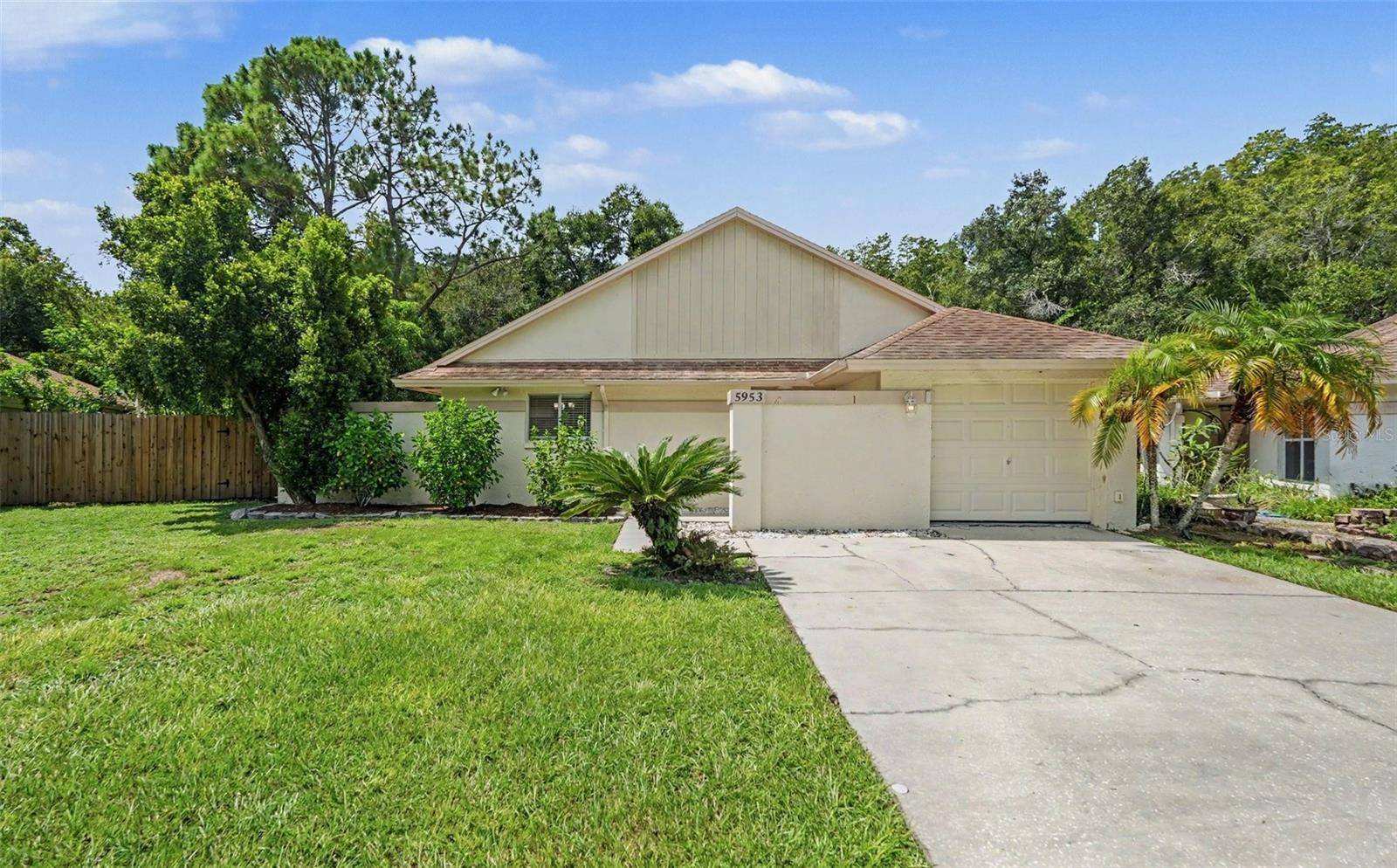 5953 BIRCHWOOD DR, Tampa, FL 33625