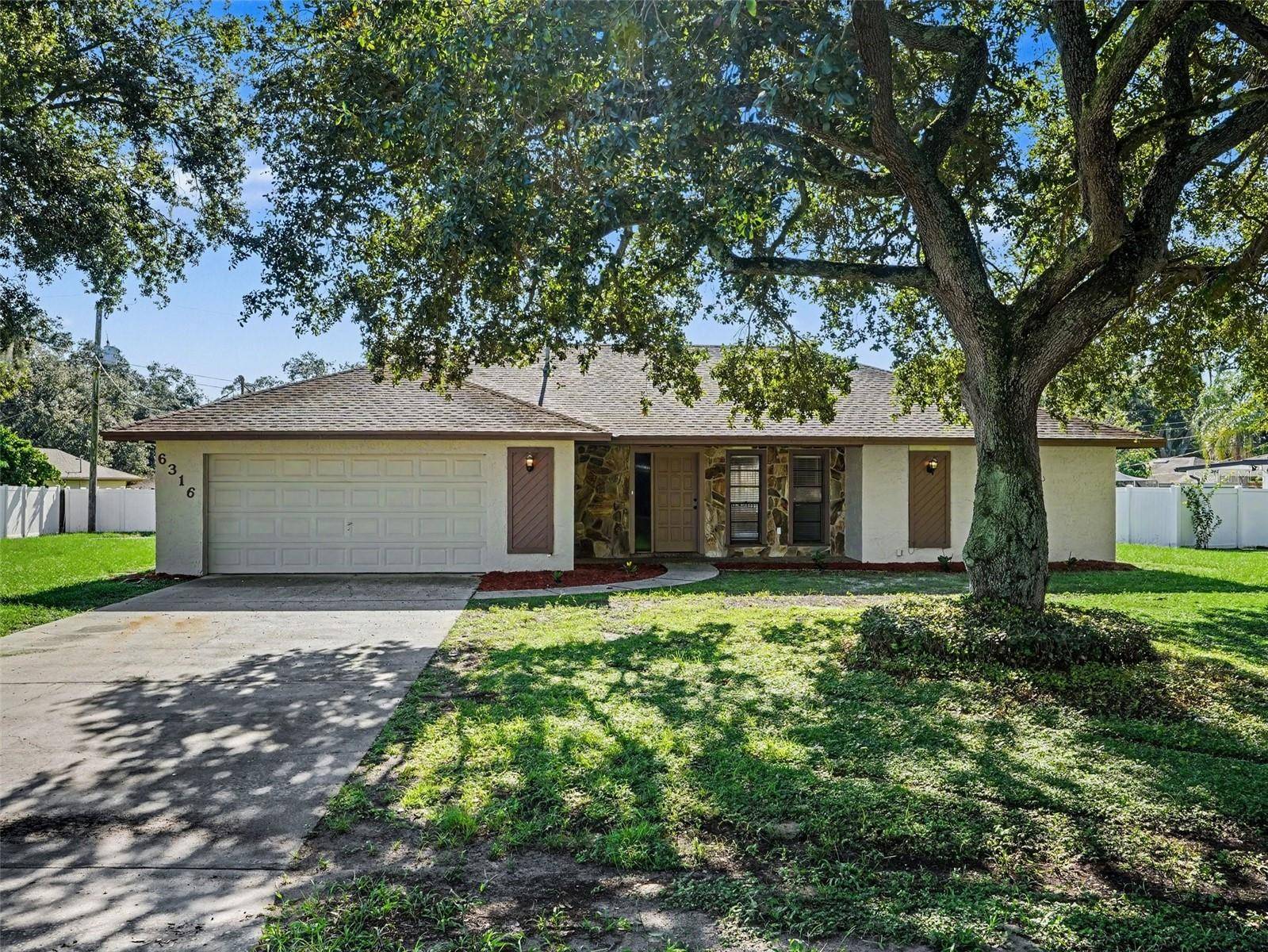 6316 TIMUCUANS DR, Lakeland, FL 33813