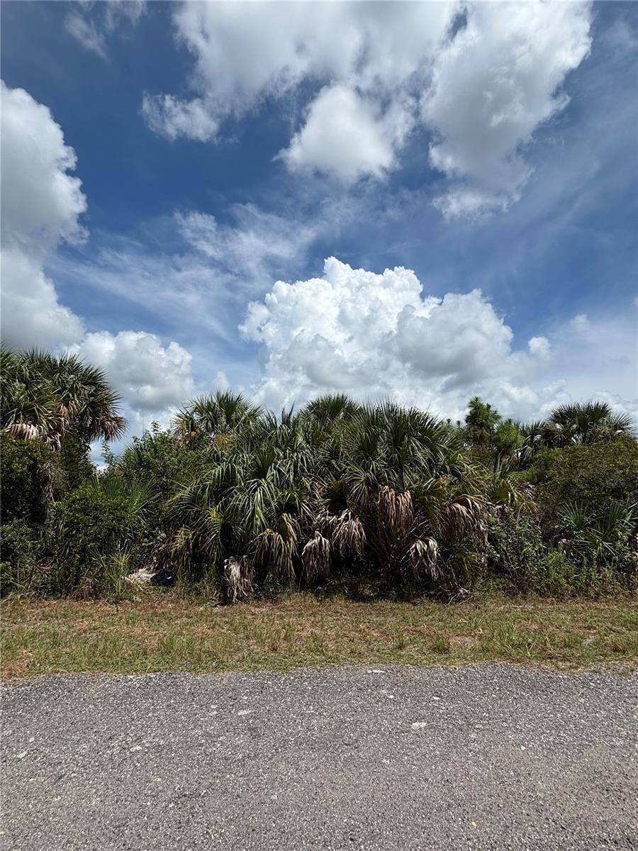 629 DOLOND ST SW, Palm Bay, FL 32908