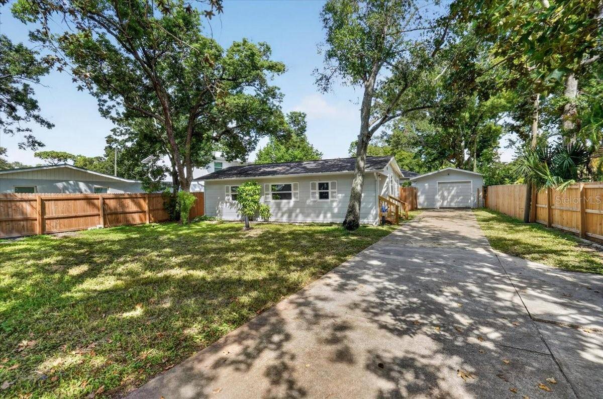 5025 72ND ST N, St Petersburg, FL 33709