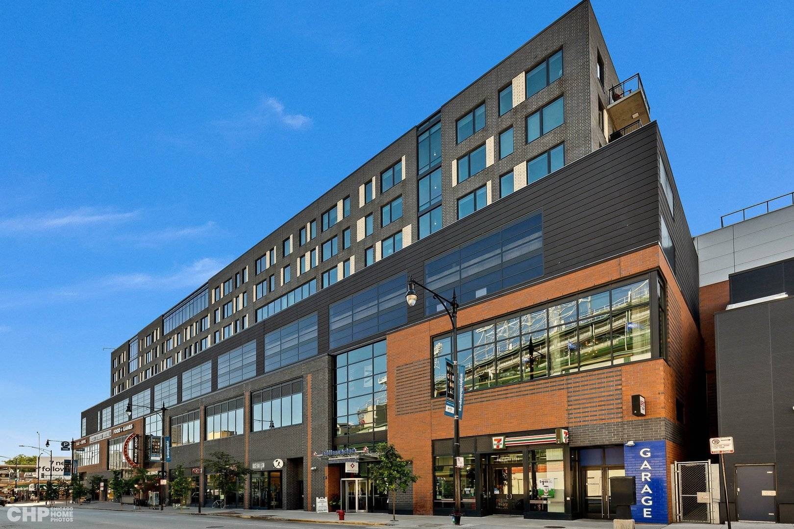 1025 W Addison ST #825C, Chicago, IL 60613