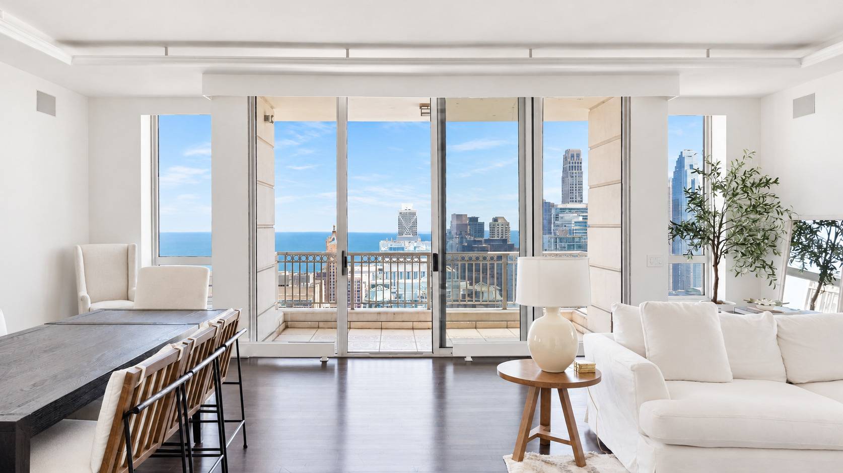 55 E Erie ST #4503, Chicago, IL 60611