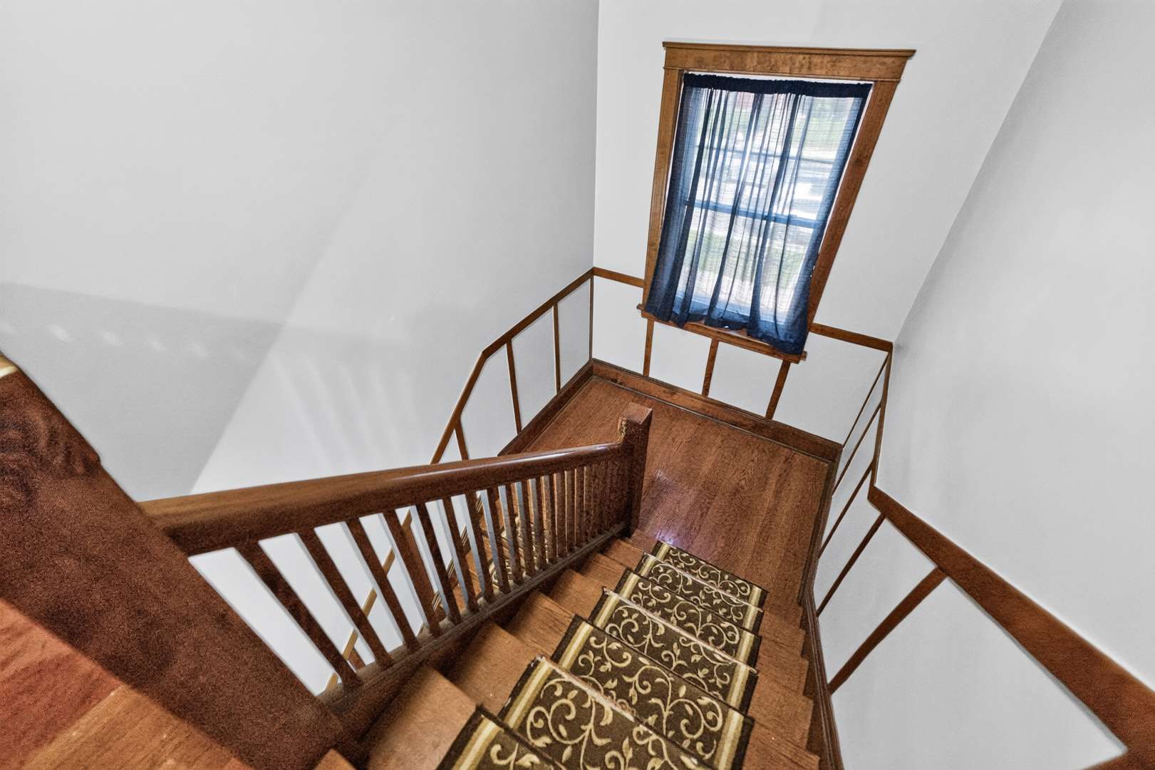 7440 S Paxton AVE #2, Chicago, IL 60649