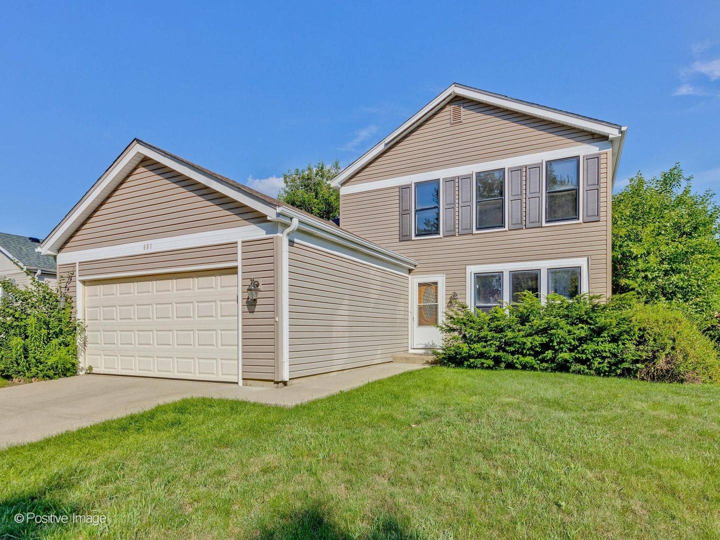 601 WILLINGTON DR, Schaumburg, IL 60194