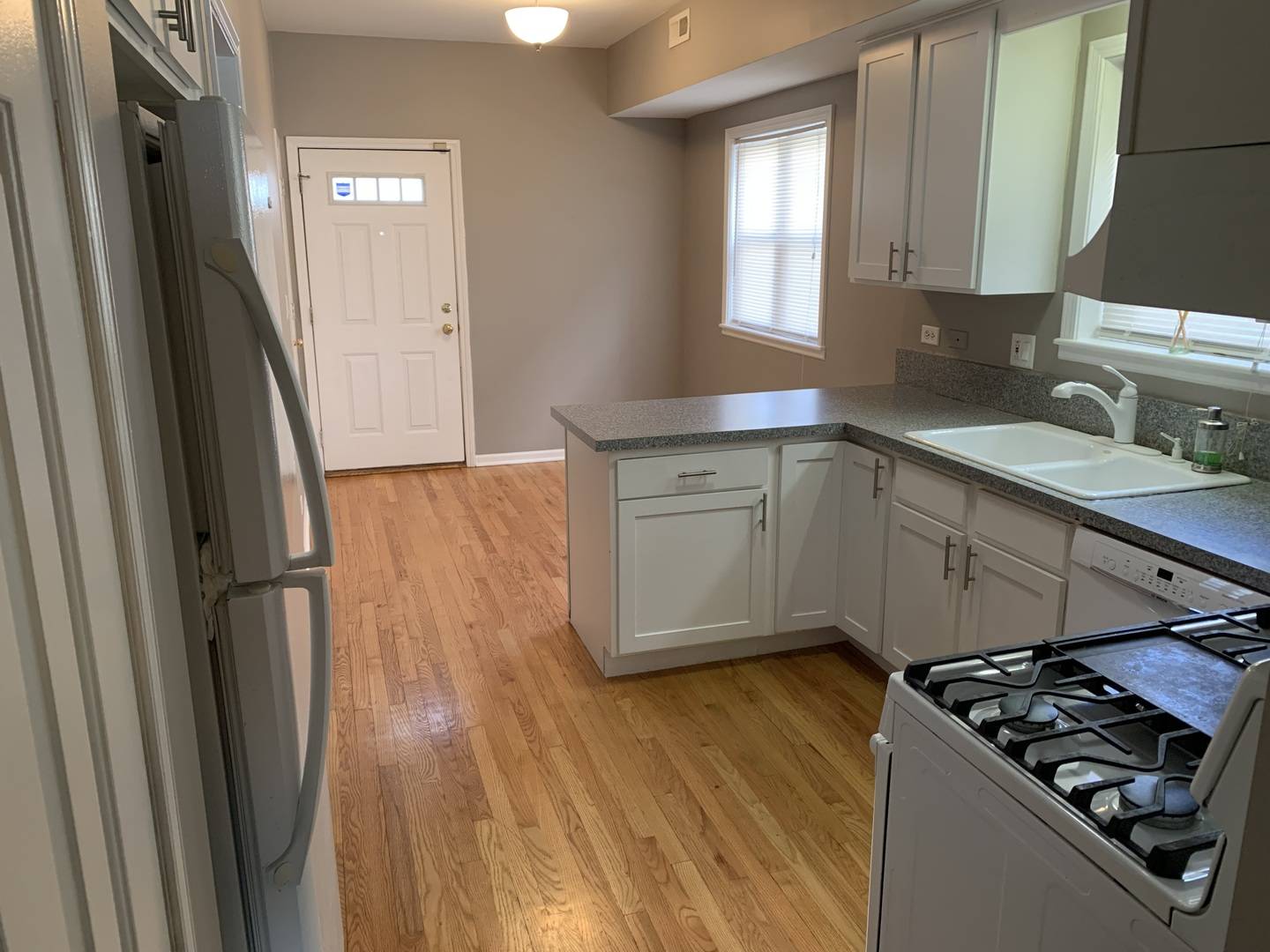 2316 W Diversey AVE #2, Chicago, IL 60647