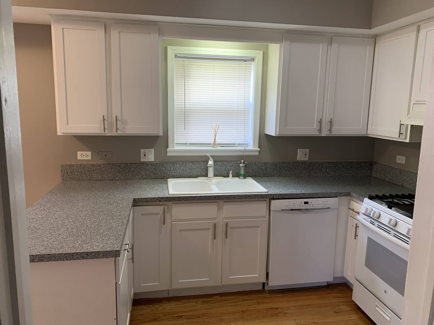 2316 W Diversey AVE #2, Chicago, IL 60647
