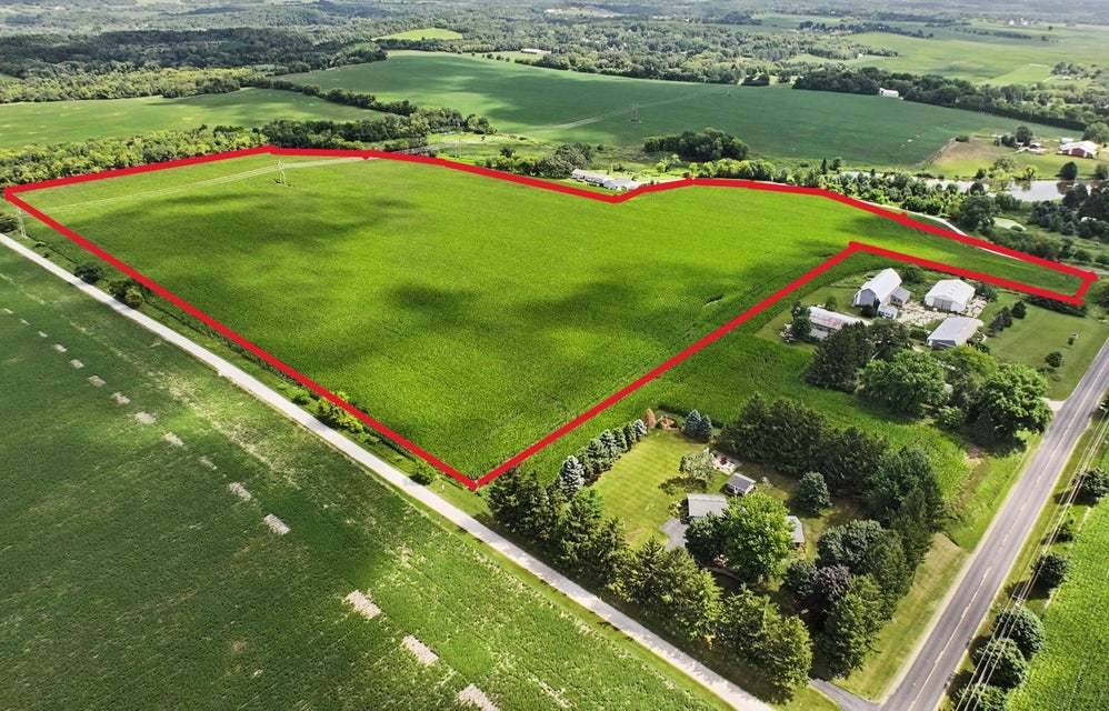 Lt 0 Spring Prairie RD, Burlington, WI 53105