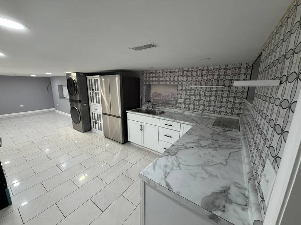 2630 N Hamlin AVE #G, Chicago, IL 60647